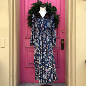 Capjuluca navy velour floral dress size M