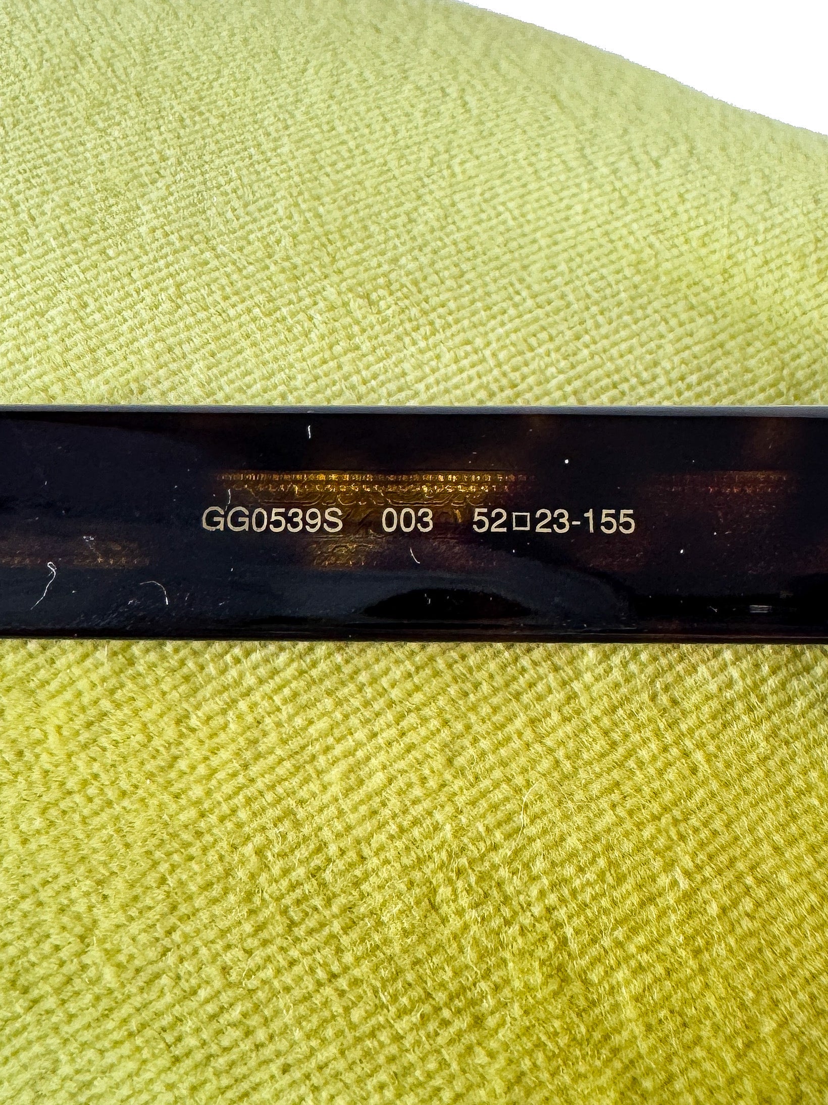 Gucci tortoise rectangle sunglasses GG0539S