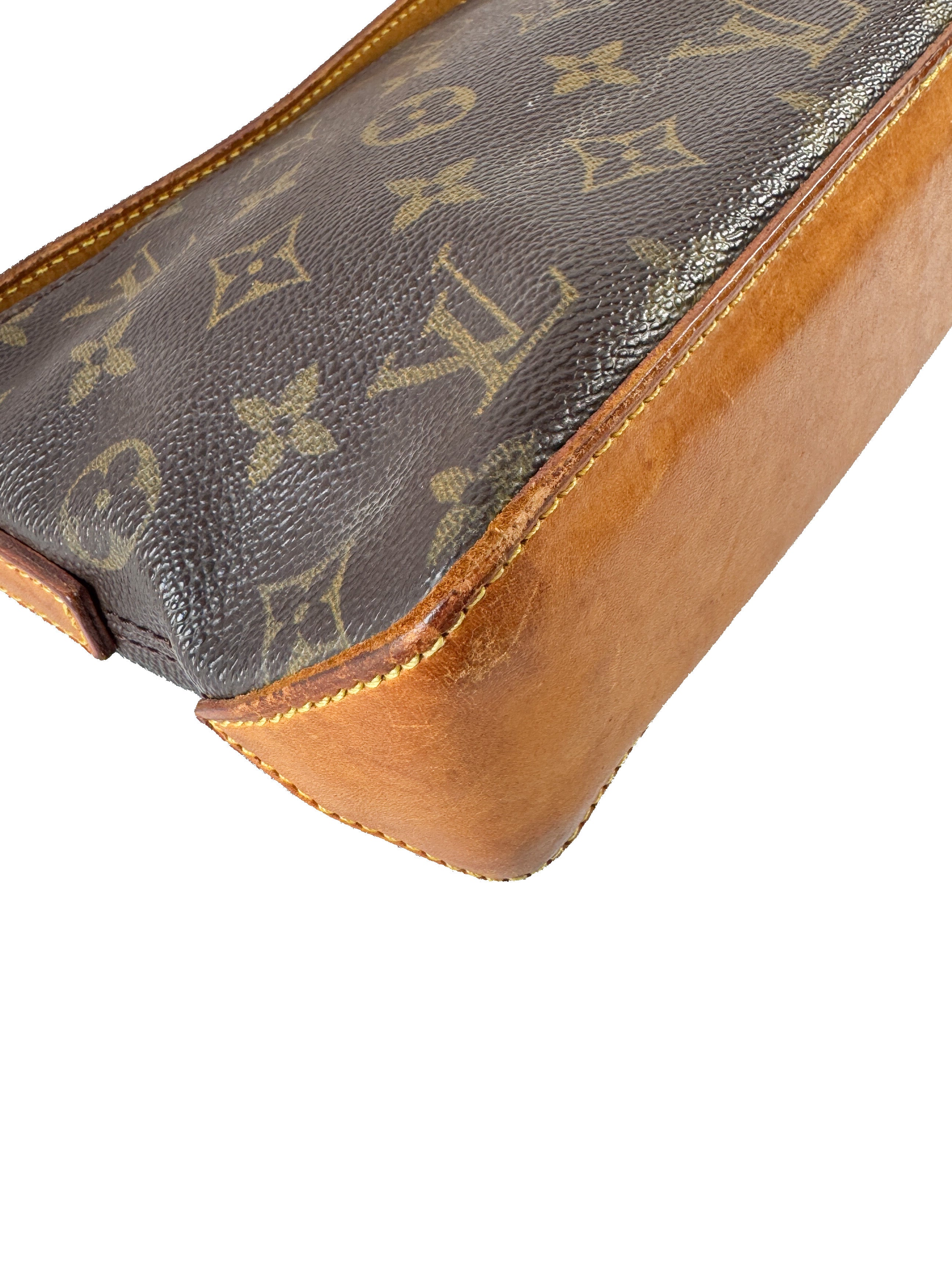 Louis Vuitton monogram Trotteur bag AR0041