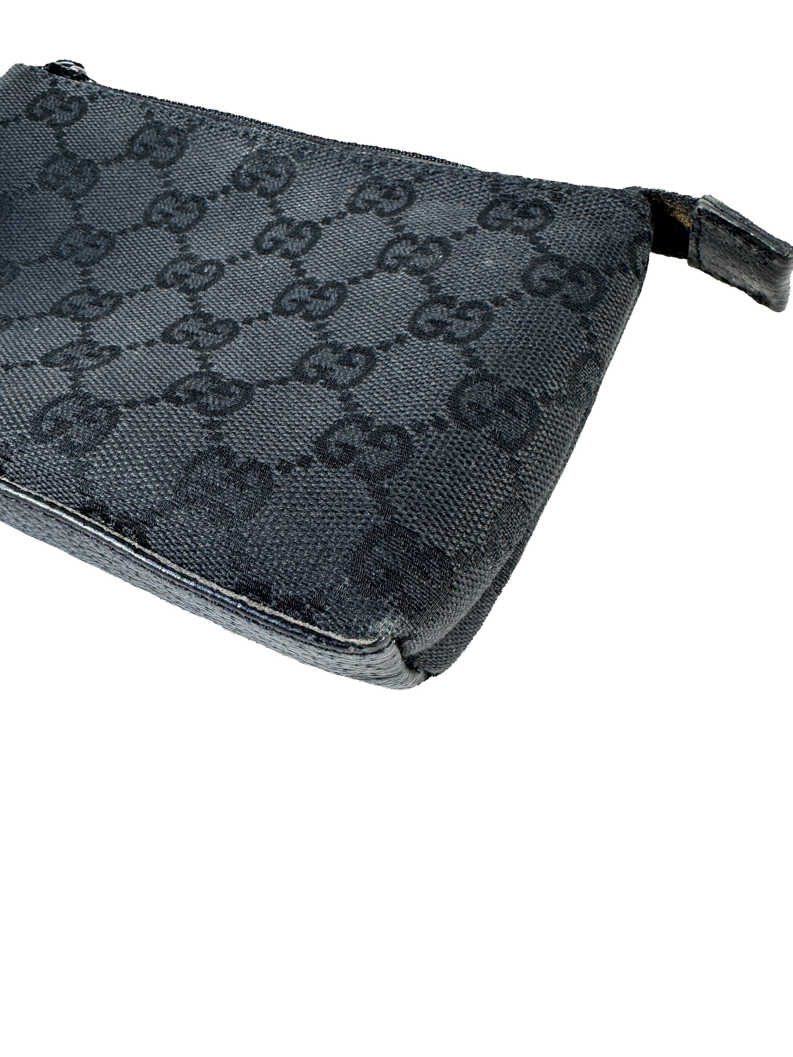 Gucci black GG cloth small zip pouch 002058
