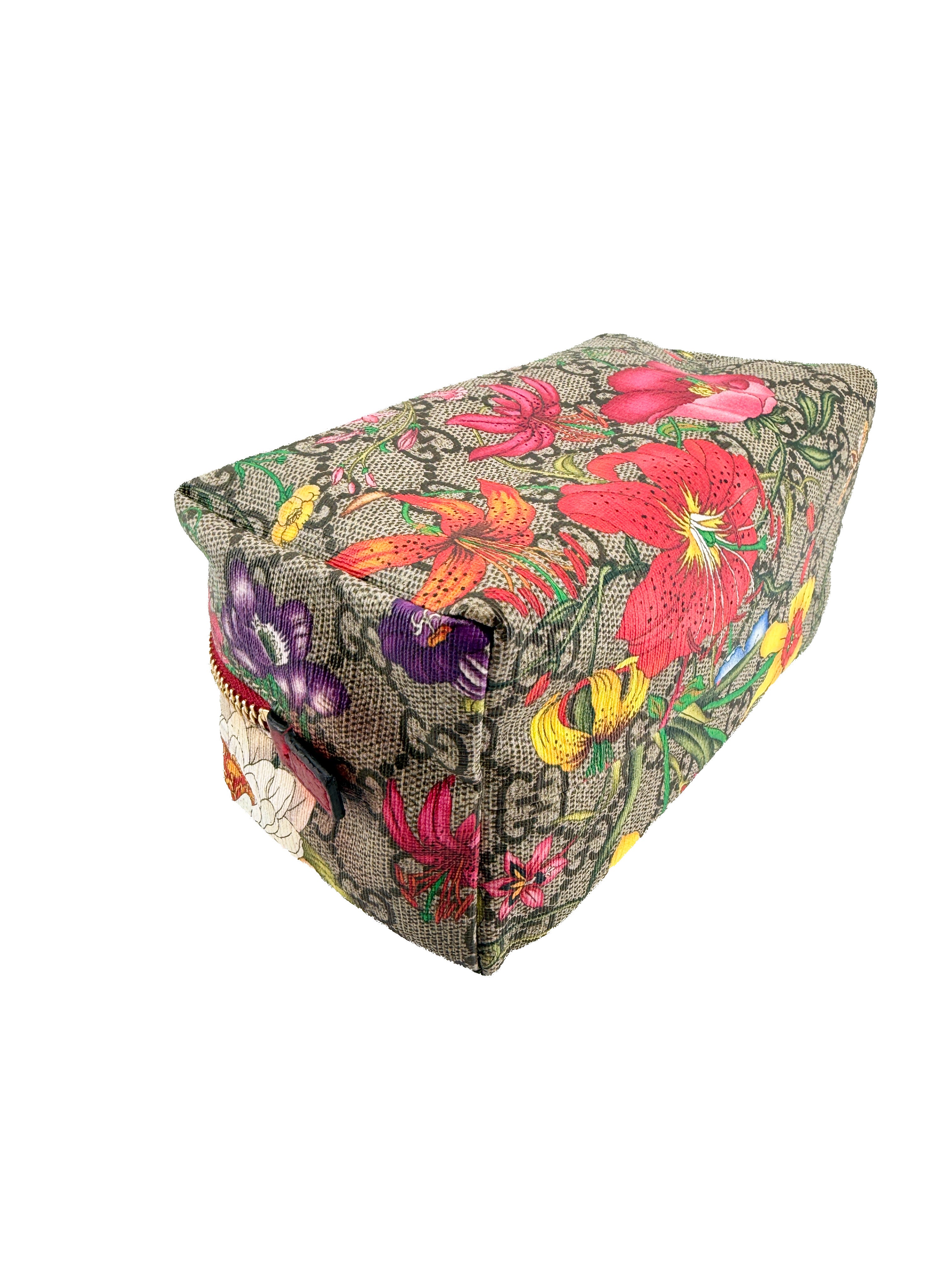 Gucci GG Supreme floral zip pouch 5483932778