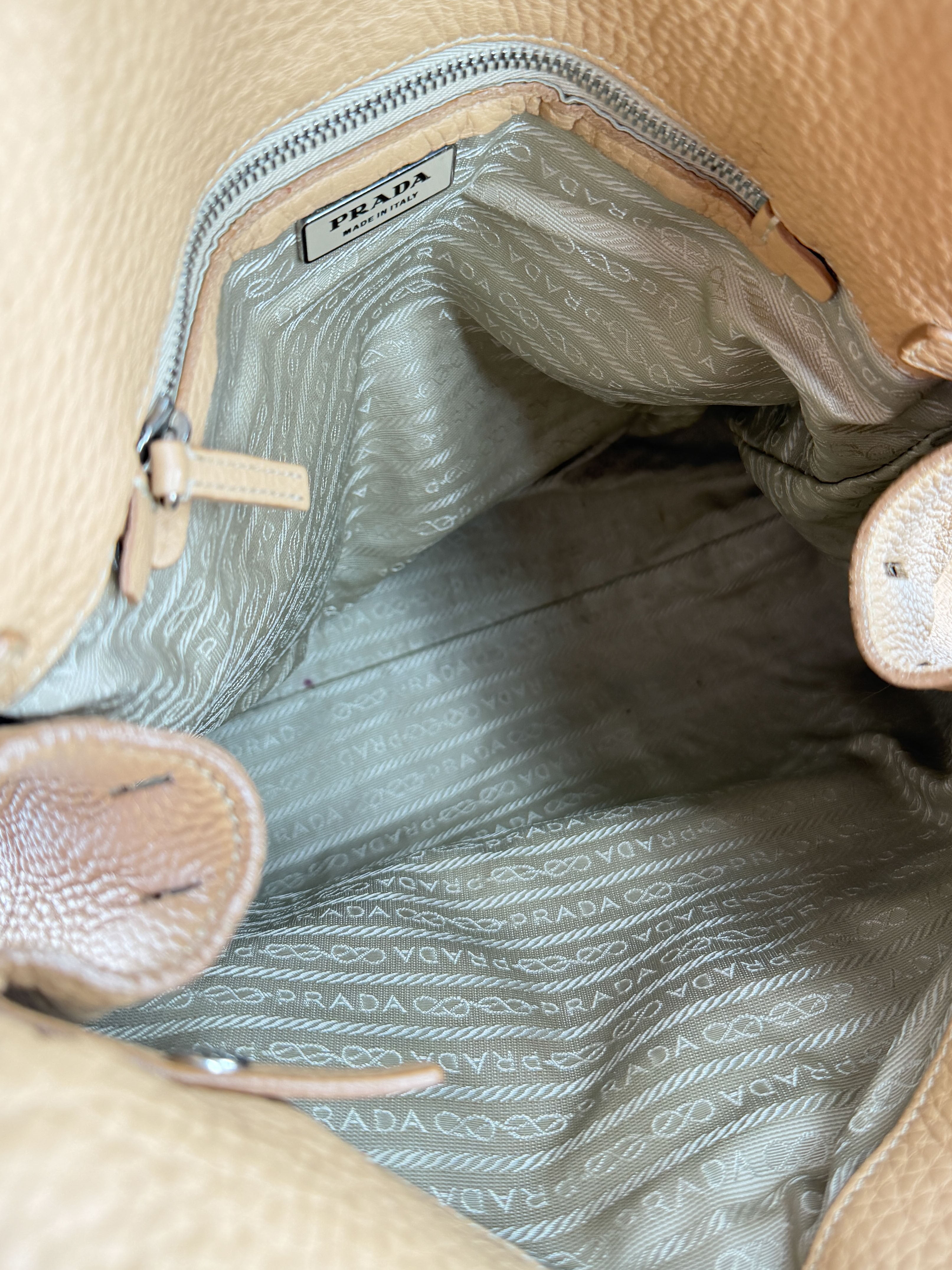 Prada beige Vitello Daino leather shoulder bag 140 - My Girlfriend's Wardrobe LLC