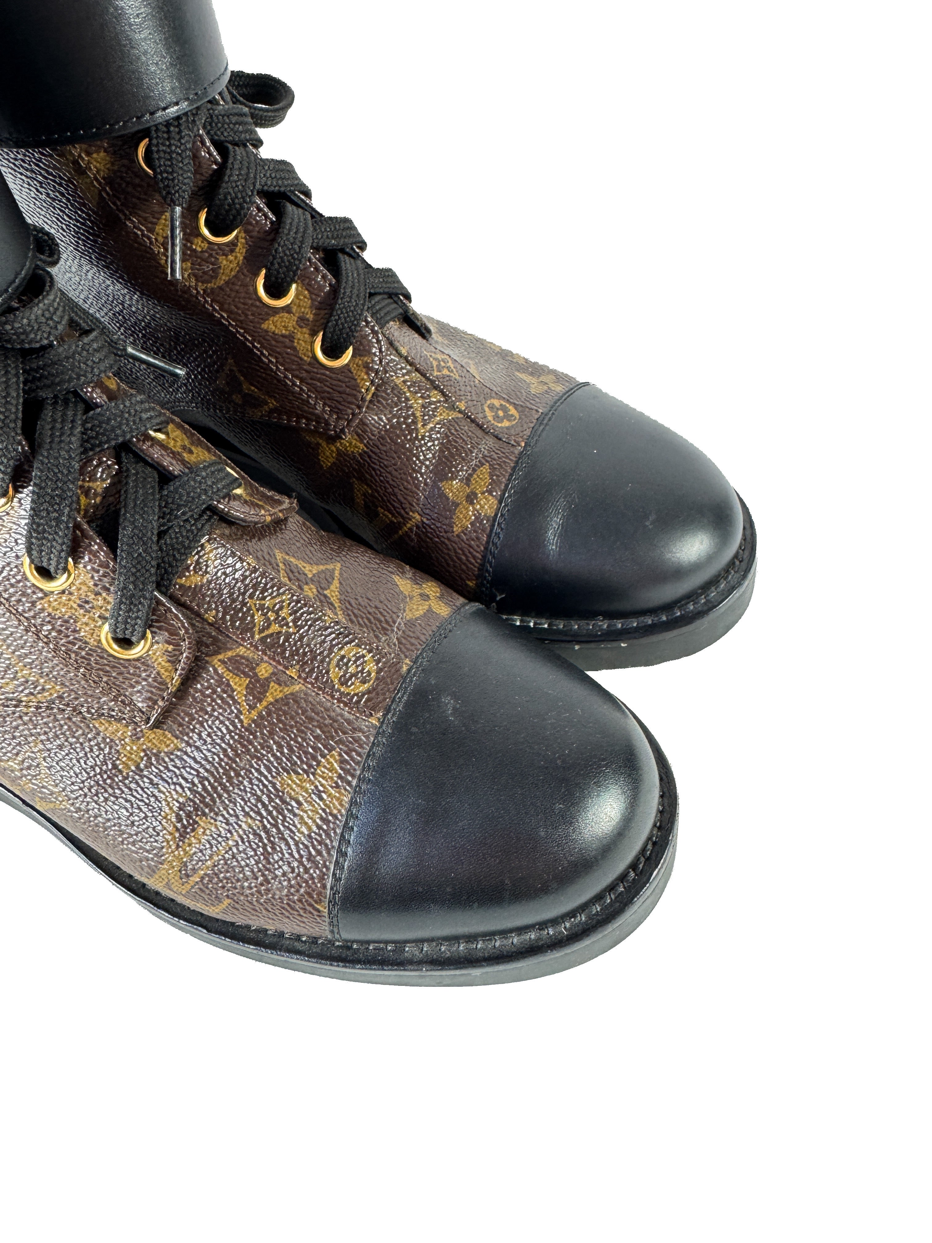 Louis Vuitton monogram Wonderland flat Ranger boots size 37 NL1200