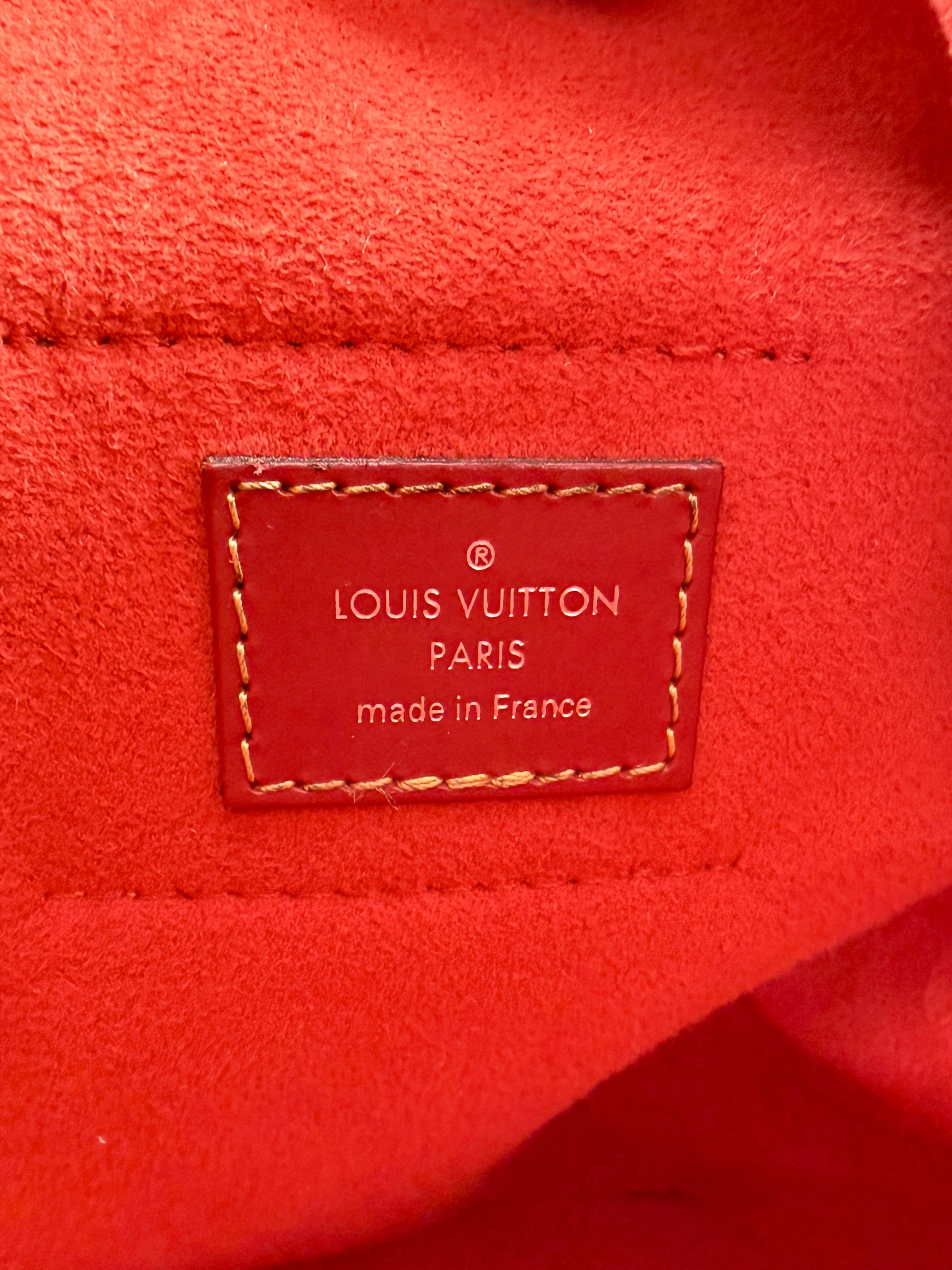 Louis Vuitton orange epi leather Twist bucket FL3198