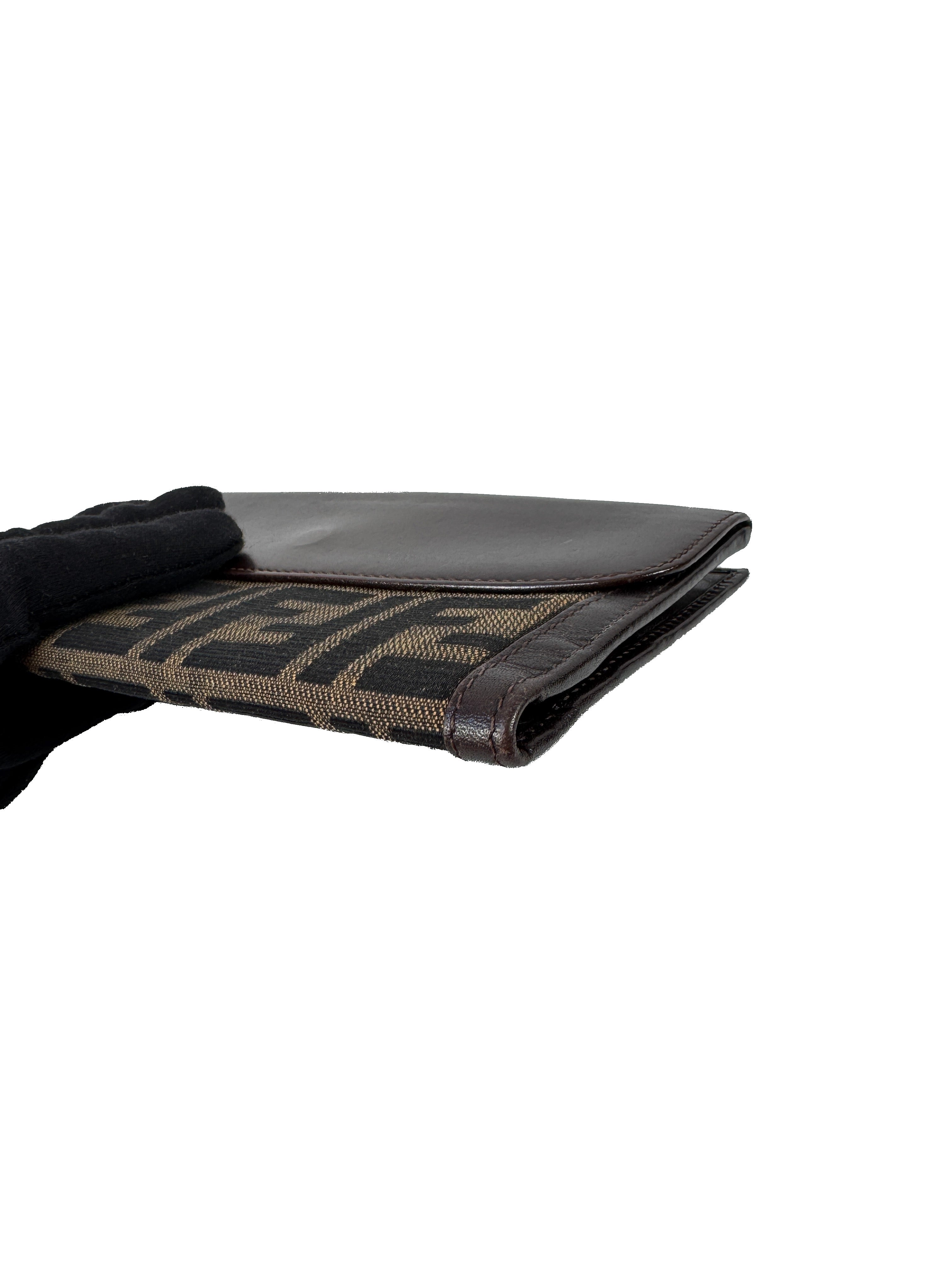 Fendi brown green Zucca print vintage wallet 2277-51339-009