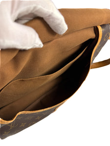 Louis Vuitton monogram vintage Saumur 35
