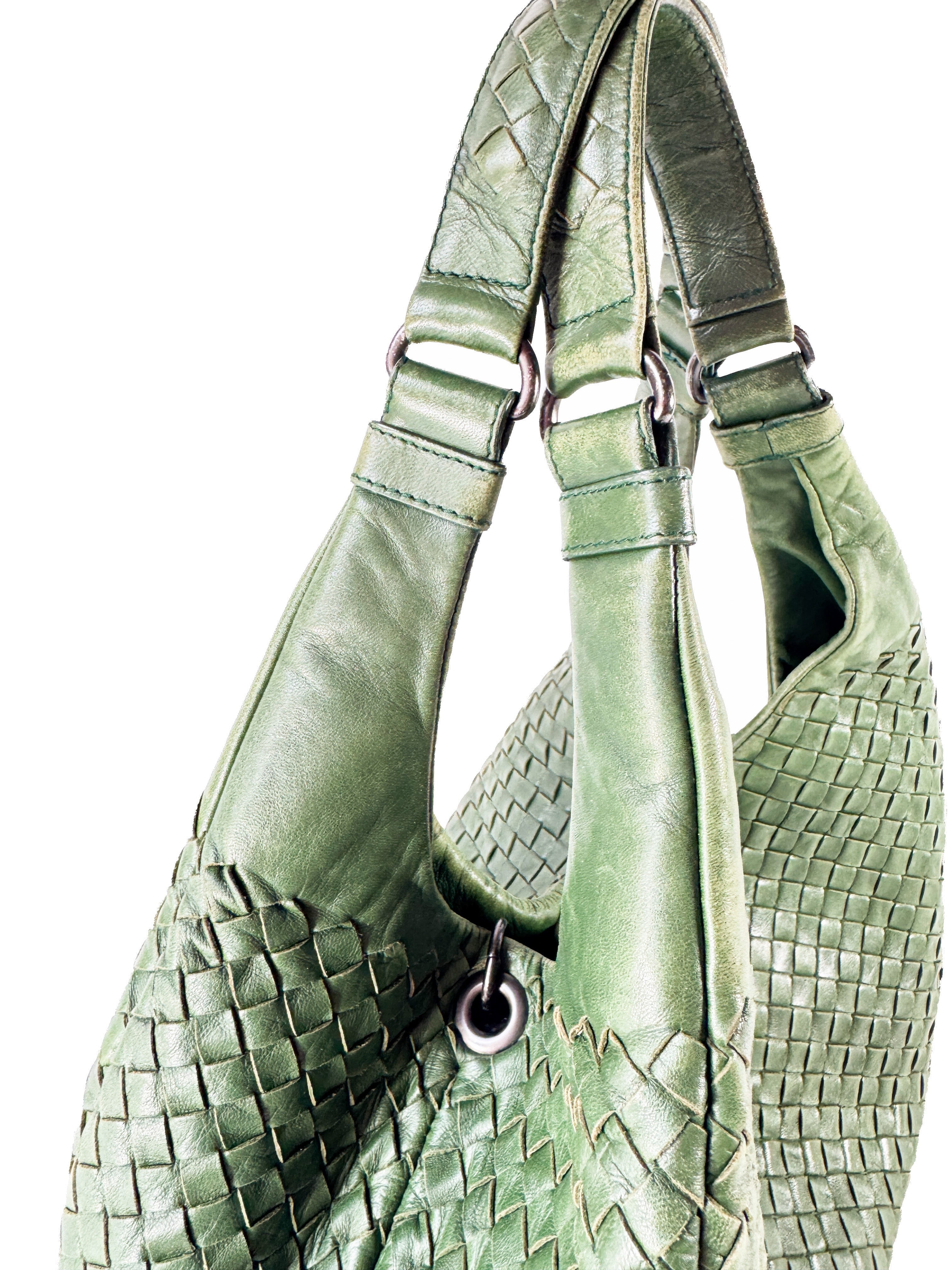 Bottega Veneta green intrecciato campana hobo 125787V00163278