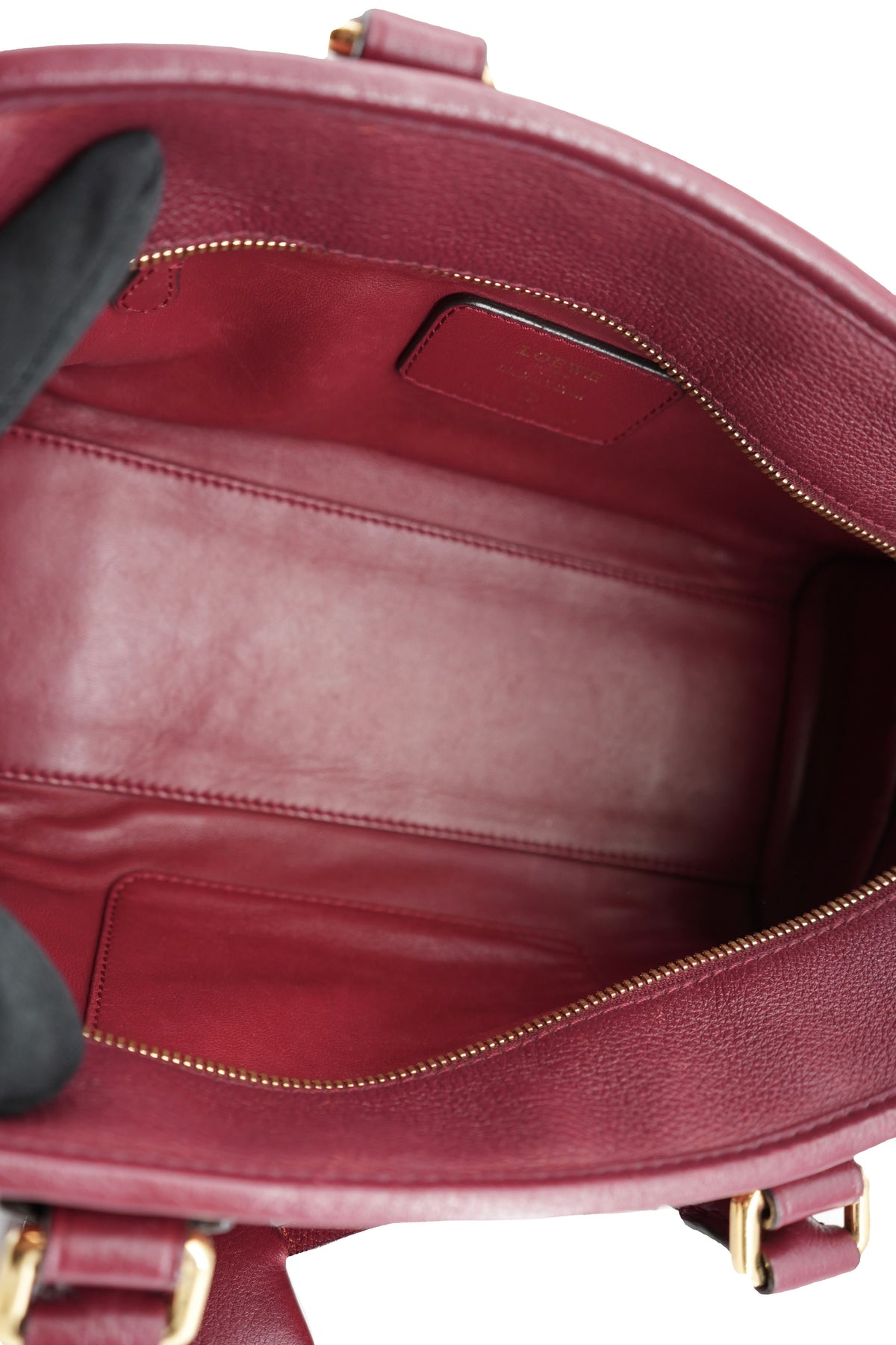 Loewe dark red Amazona 36 year of the dragon 08 11 10