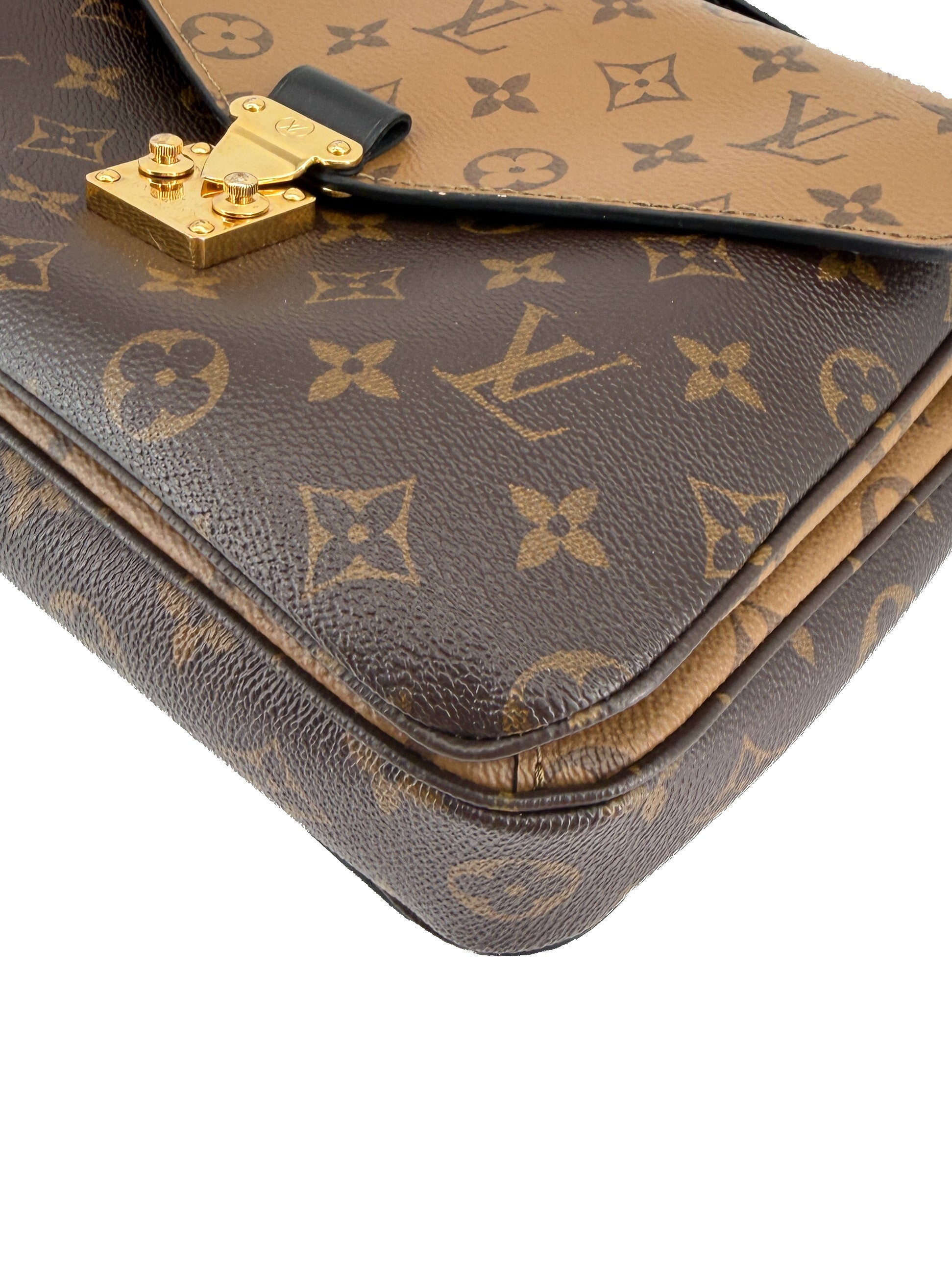 Louis Vuitton reverse monogram Pochette Metis SD0159