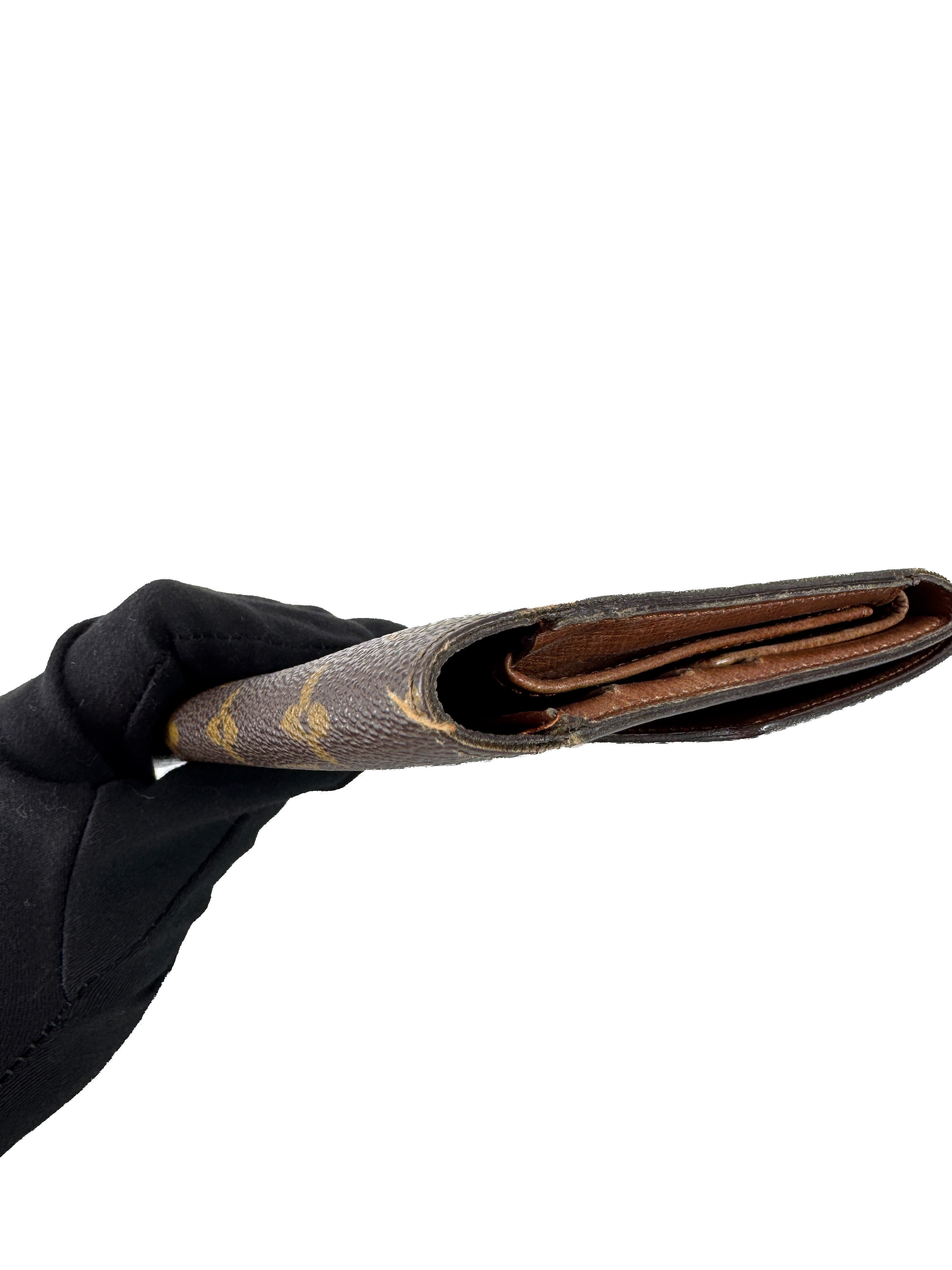 Louis Vuitton monogram vintage Porte Tressor International wallet. *as is*