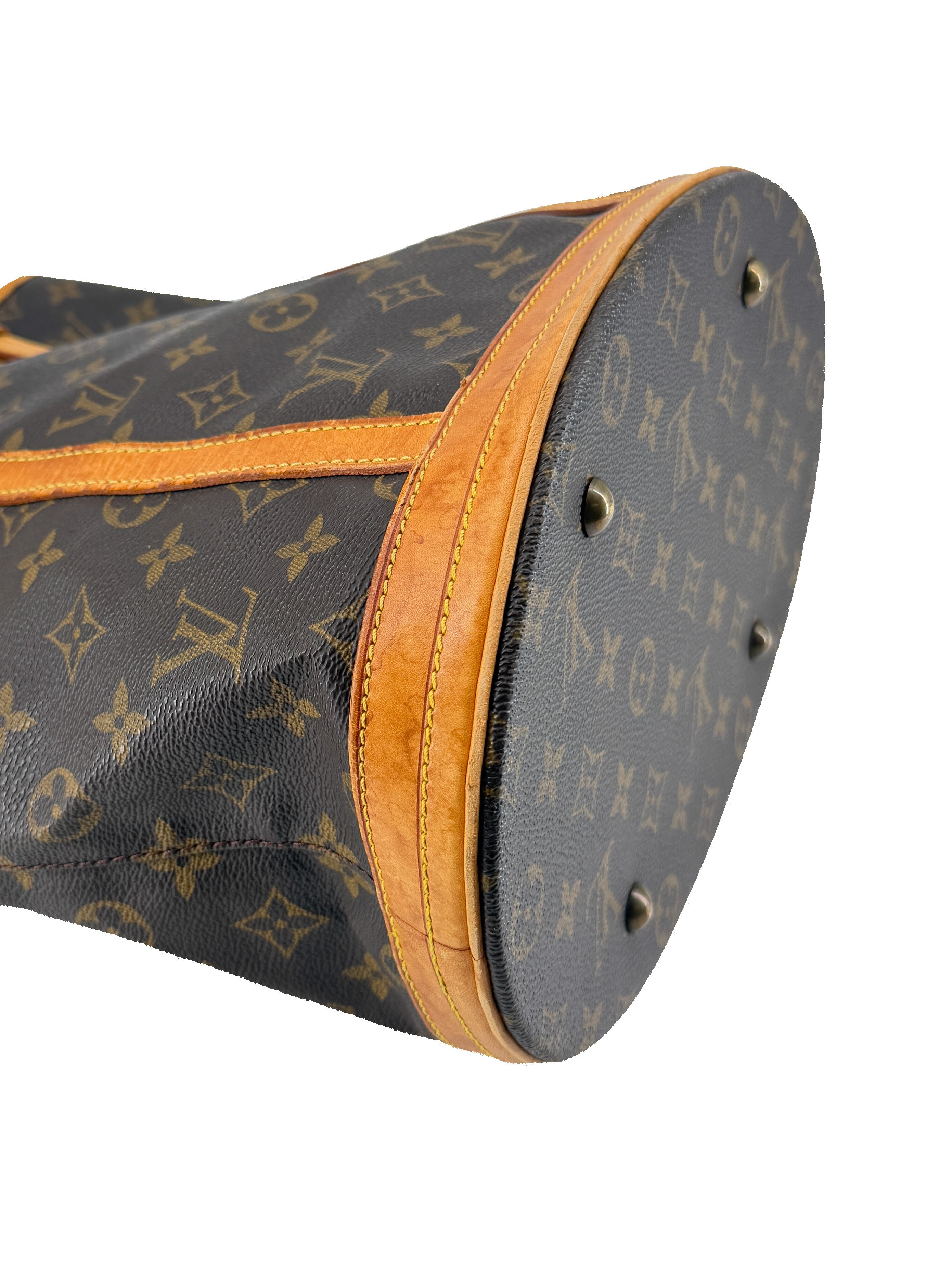 Louis Vuitton monogram bucket GM AR1005