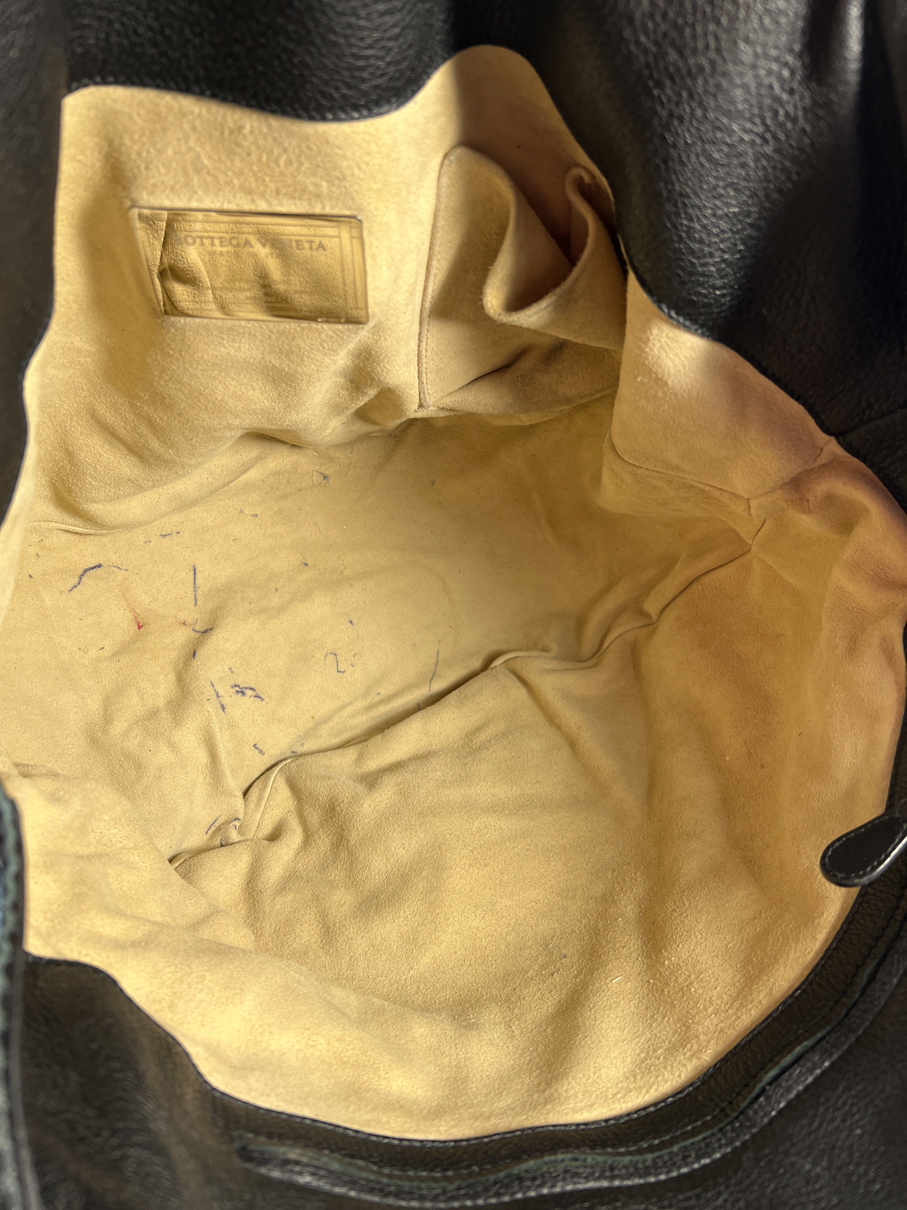 Bottega Veneta black limited edition Intrecciato Parachute shoulder bag