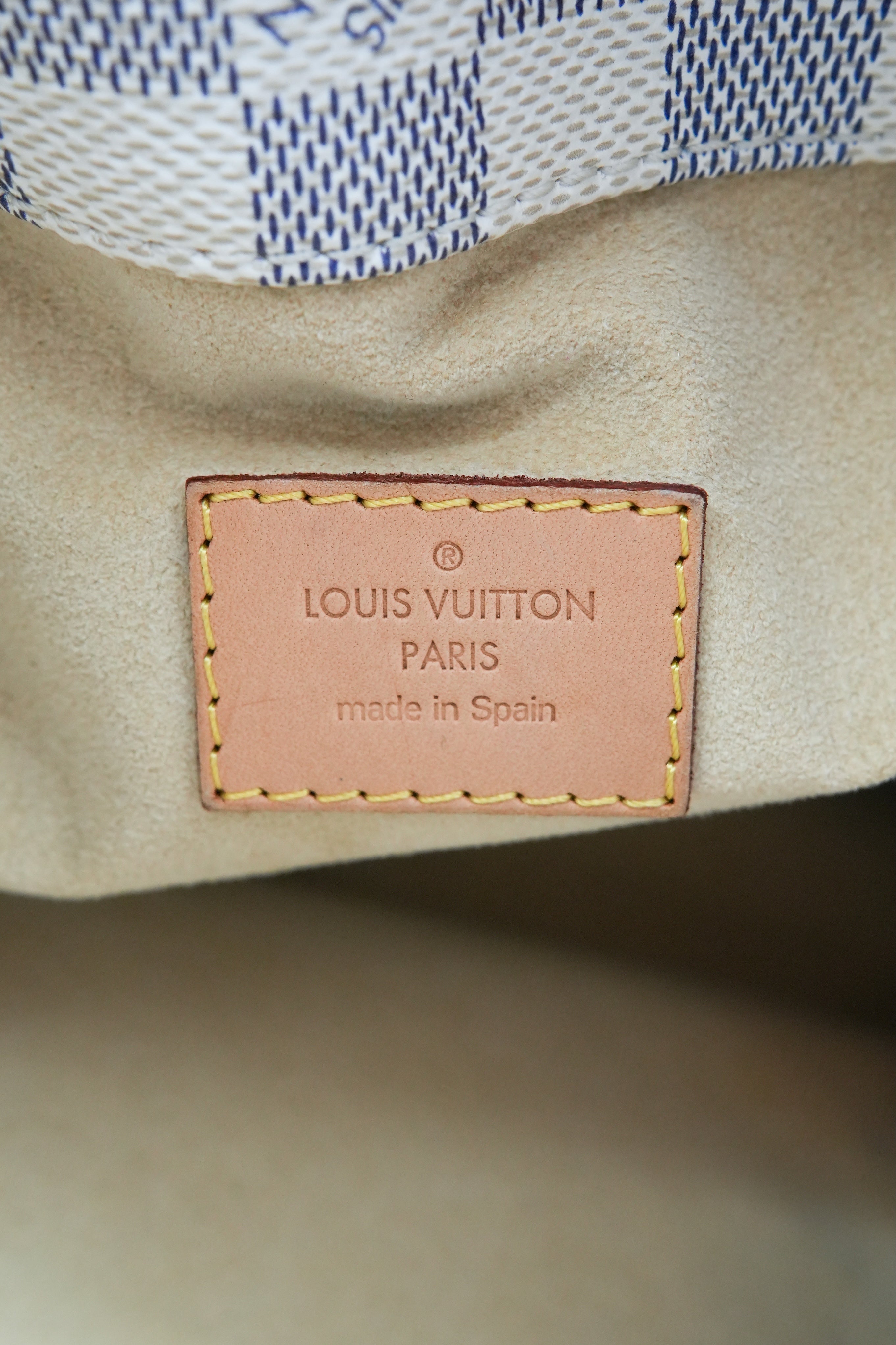 Louis Vuitton damier azur Artsy MM CA3151