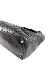 Chanel black CC delivery flap 20259700