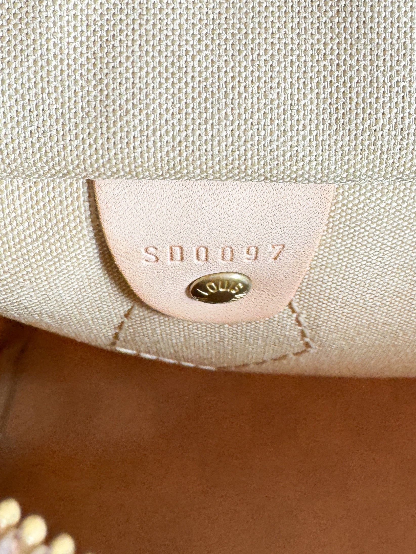 Louis Vuitton damier azur speedy 25 SD0097