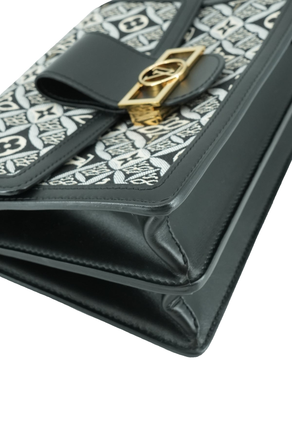 Louis Vuitton since 1854 Dauphine MM GI4250