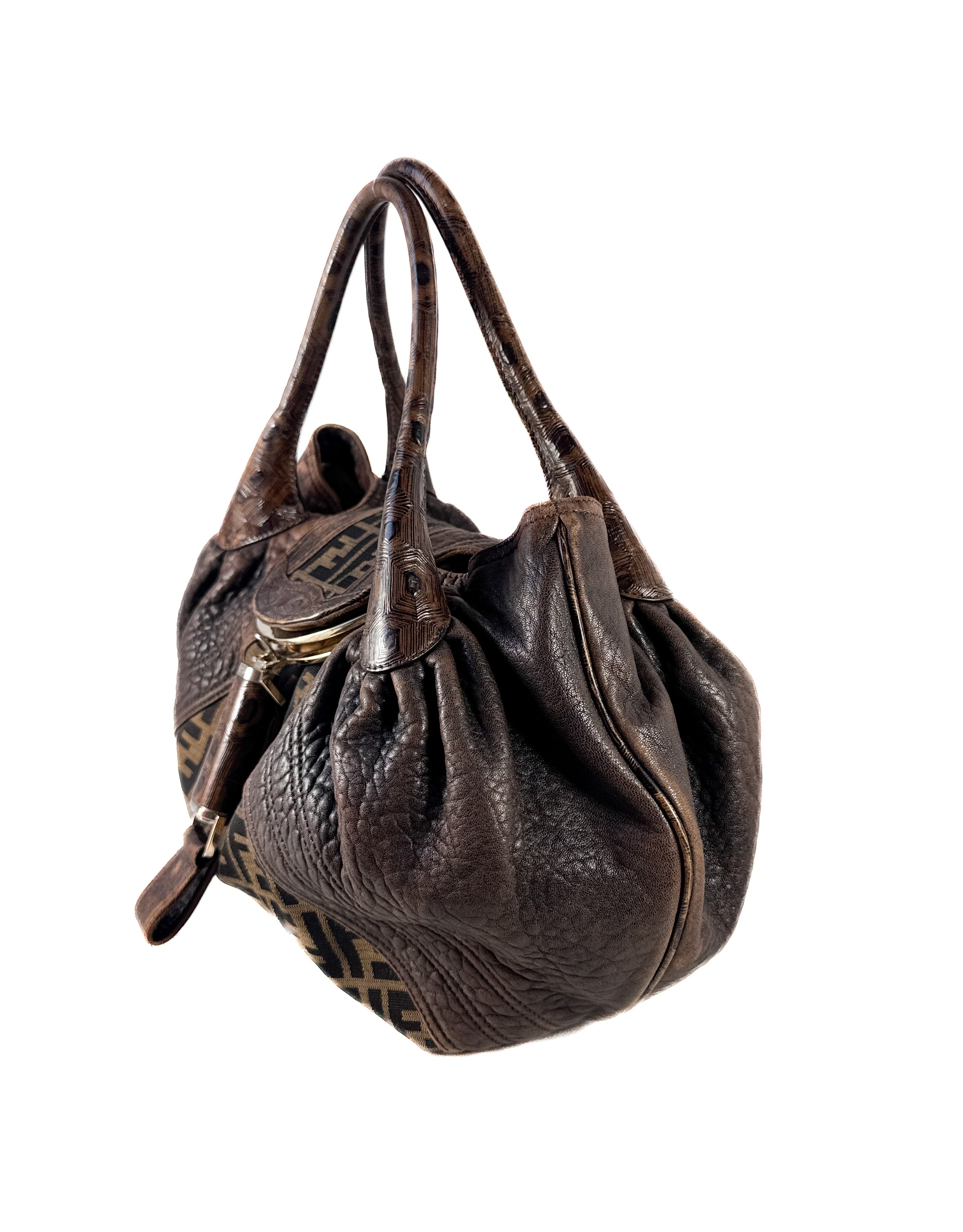 バッグ Fendi Zucca Spy Bag Brown Handbag Fendi brown Zucca Spy bag *as is*