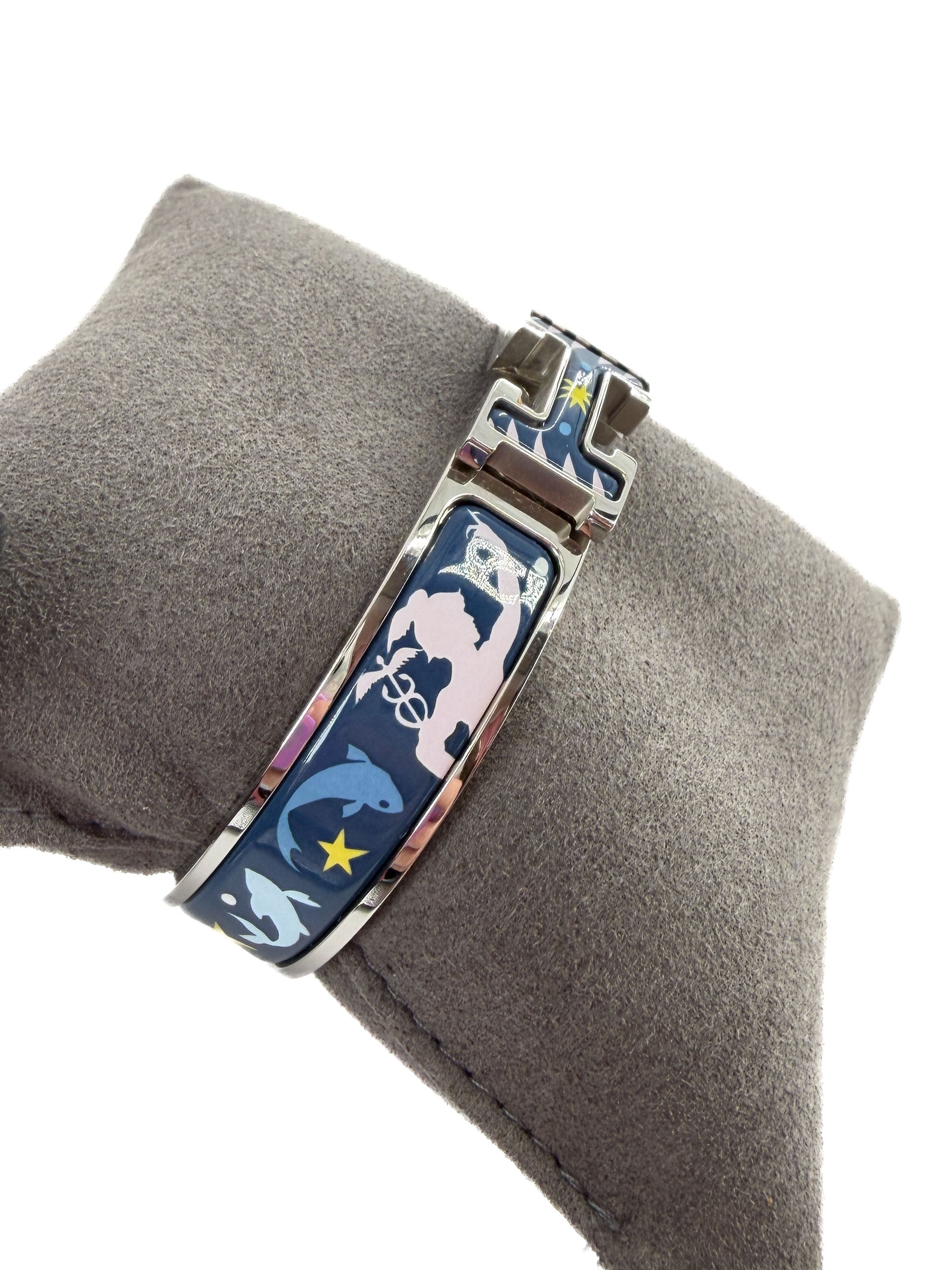 Hermès Clic H Sous le Charme d'Orphée FI 02 43 - My Girlfriend's Wardrobe LLC