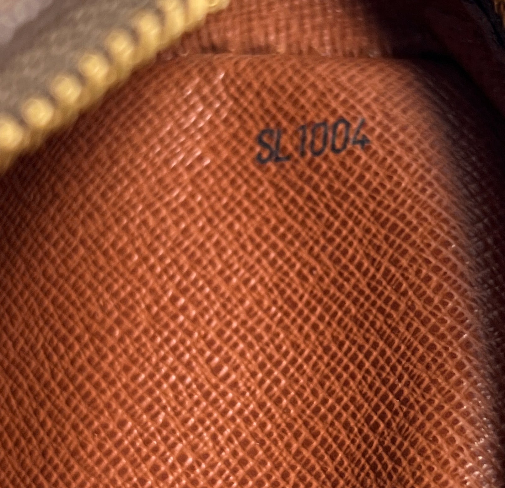 Louis Vuitton monogram vintage Danube crossbody SL1004