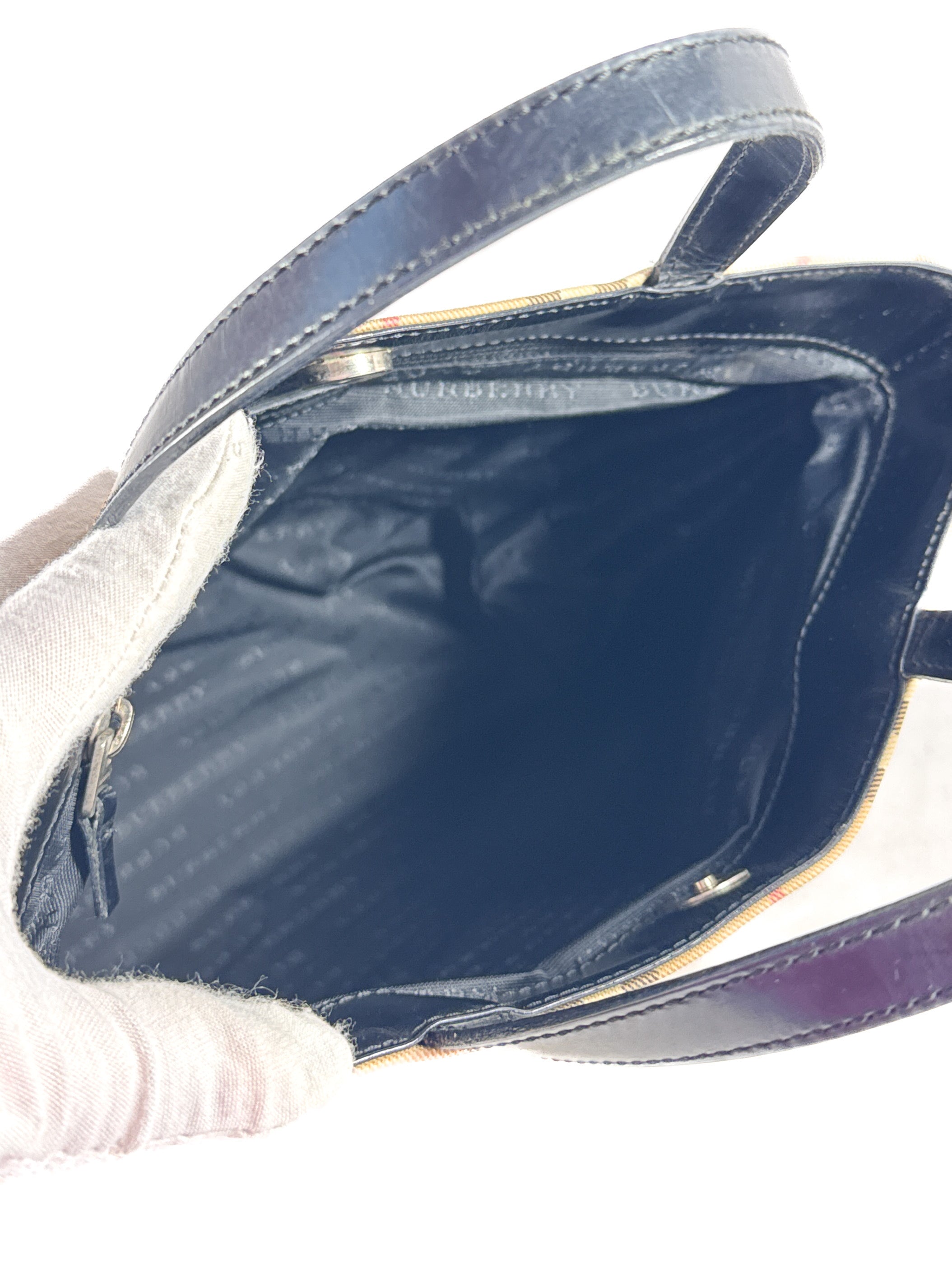 Burberry nova check coated tote T-02-01