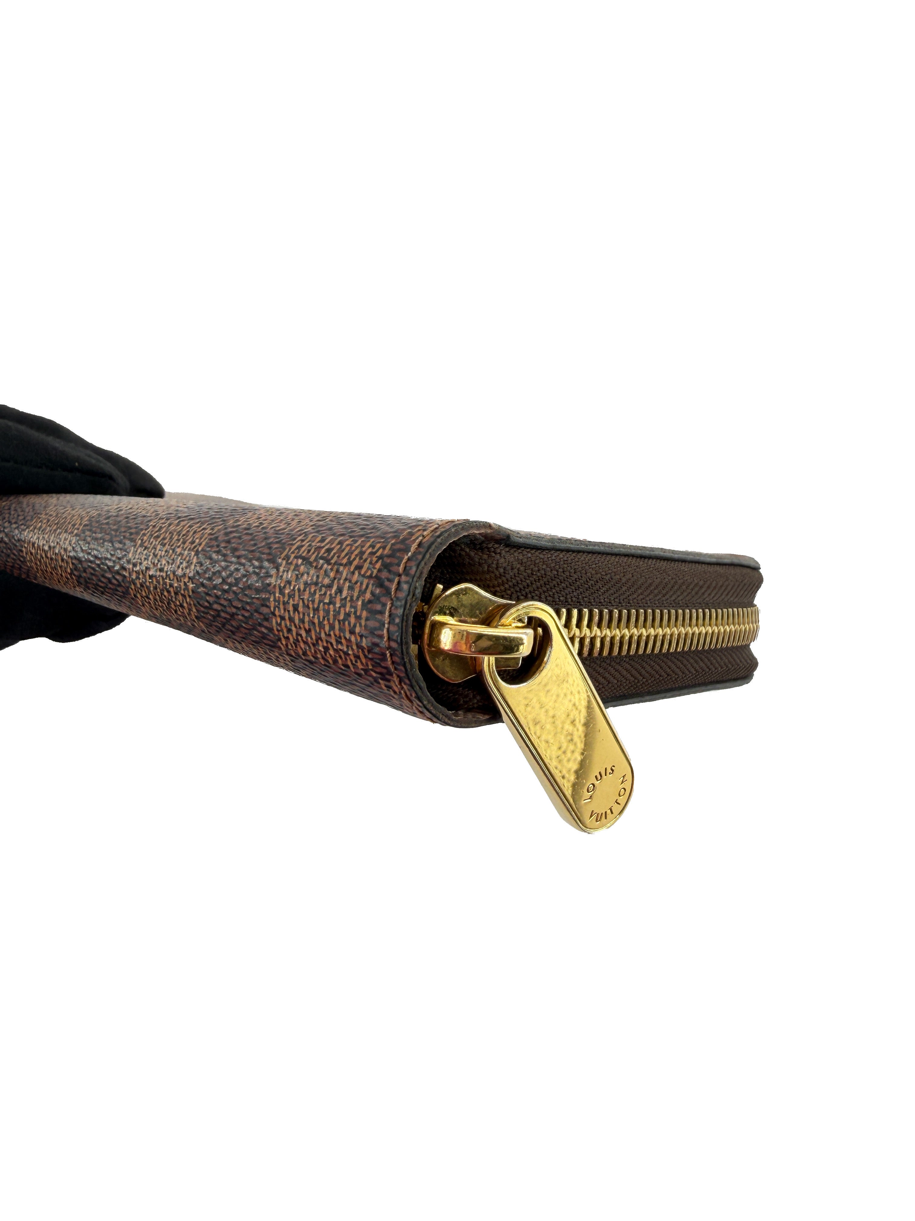 Louis Vuitton damier ebene zippy wallet GI2119