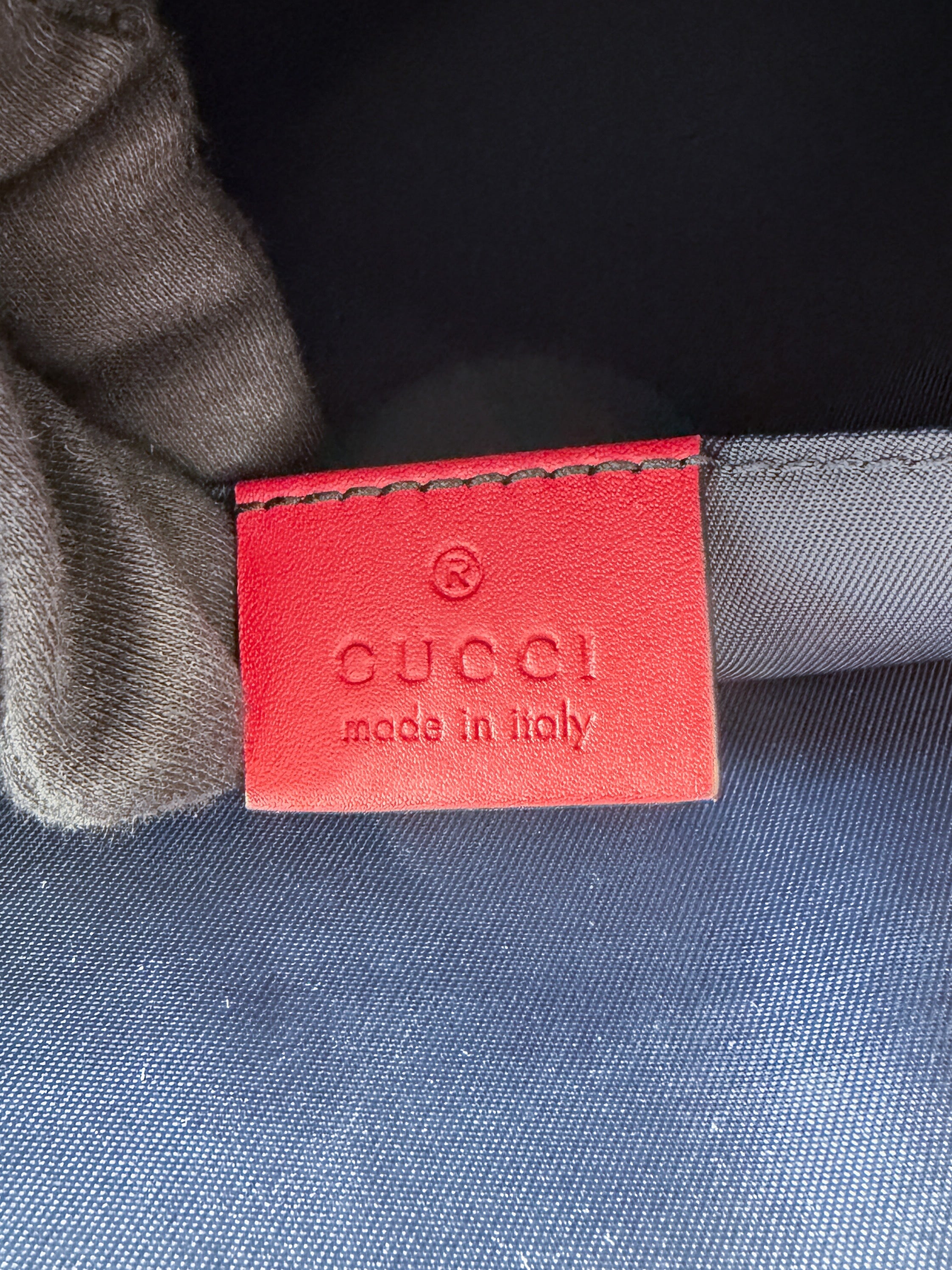 Gucci GG Supreme Blooms floral clutch 431494 525040