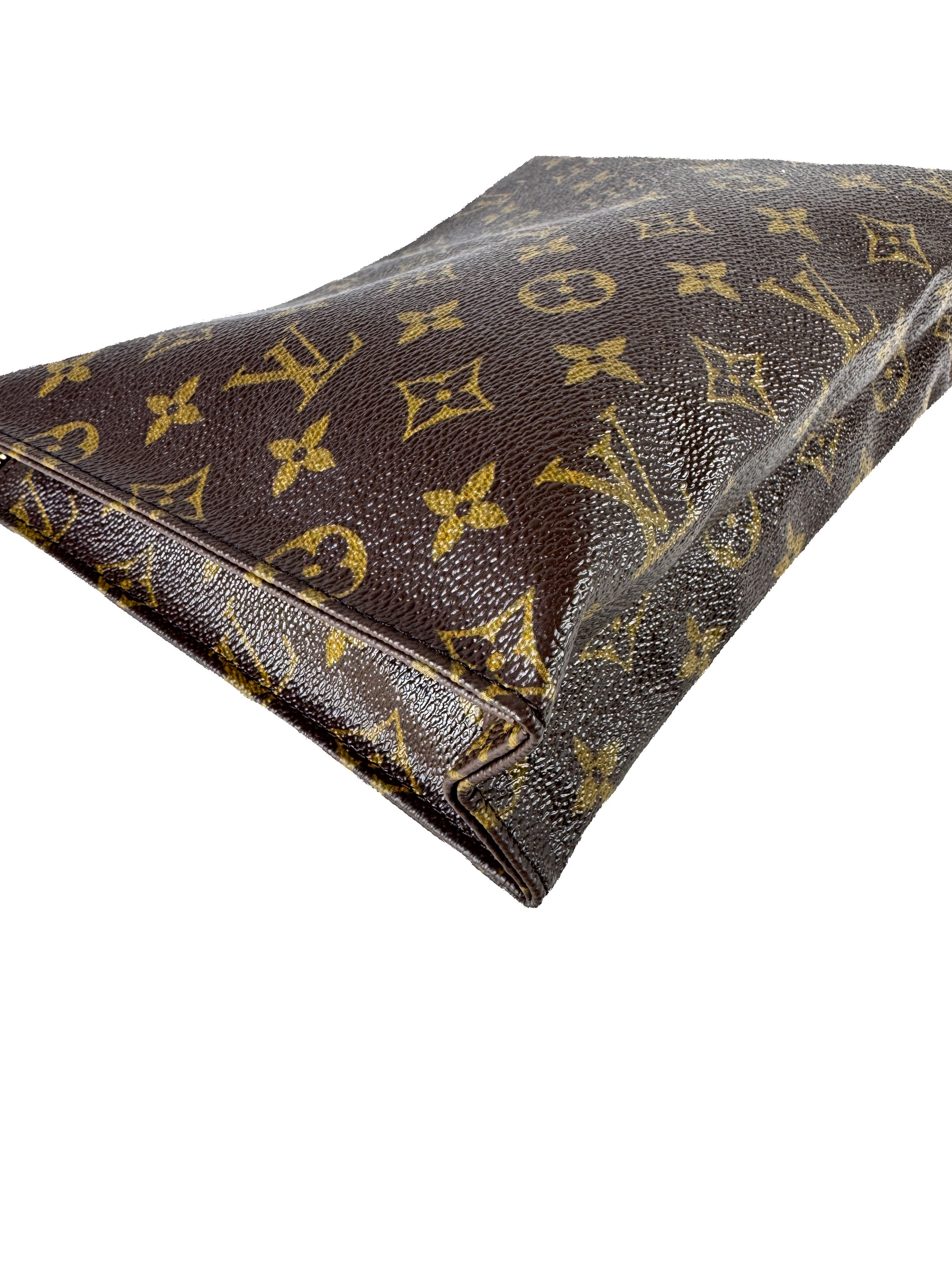 Louis Vuitton monogram toiletry pouch 882TH