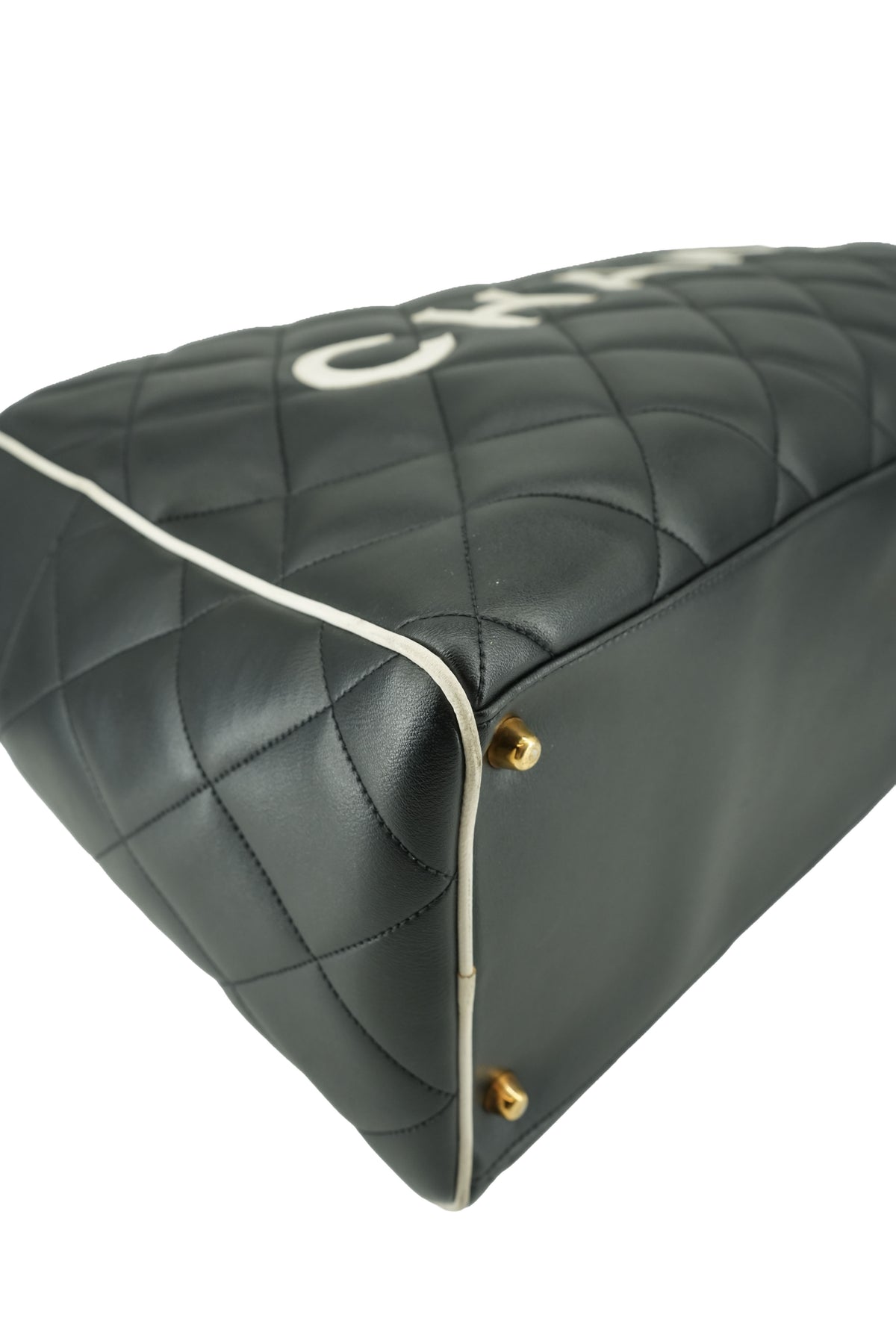 Chanel black white leather quilted Bowler Duffle bag 3583540