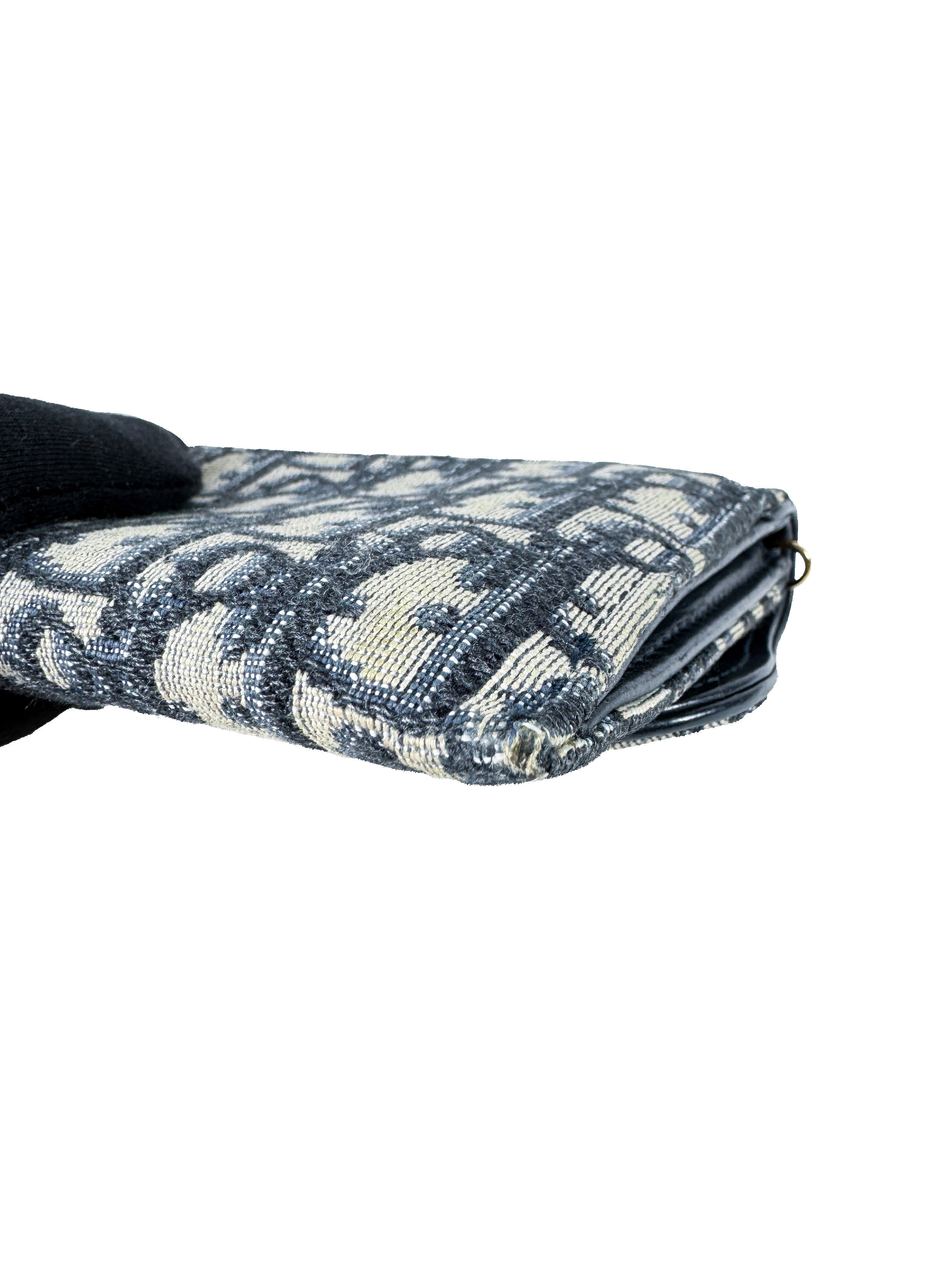 Christian Dior navy Saddle pouch in Oblique jacquard 41-MA-0221