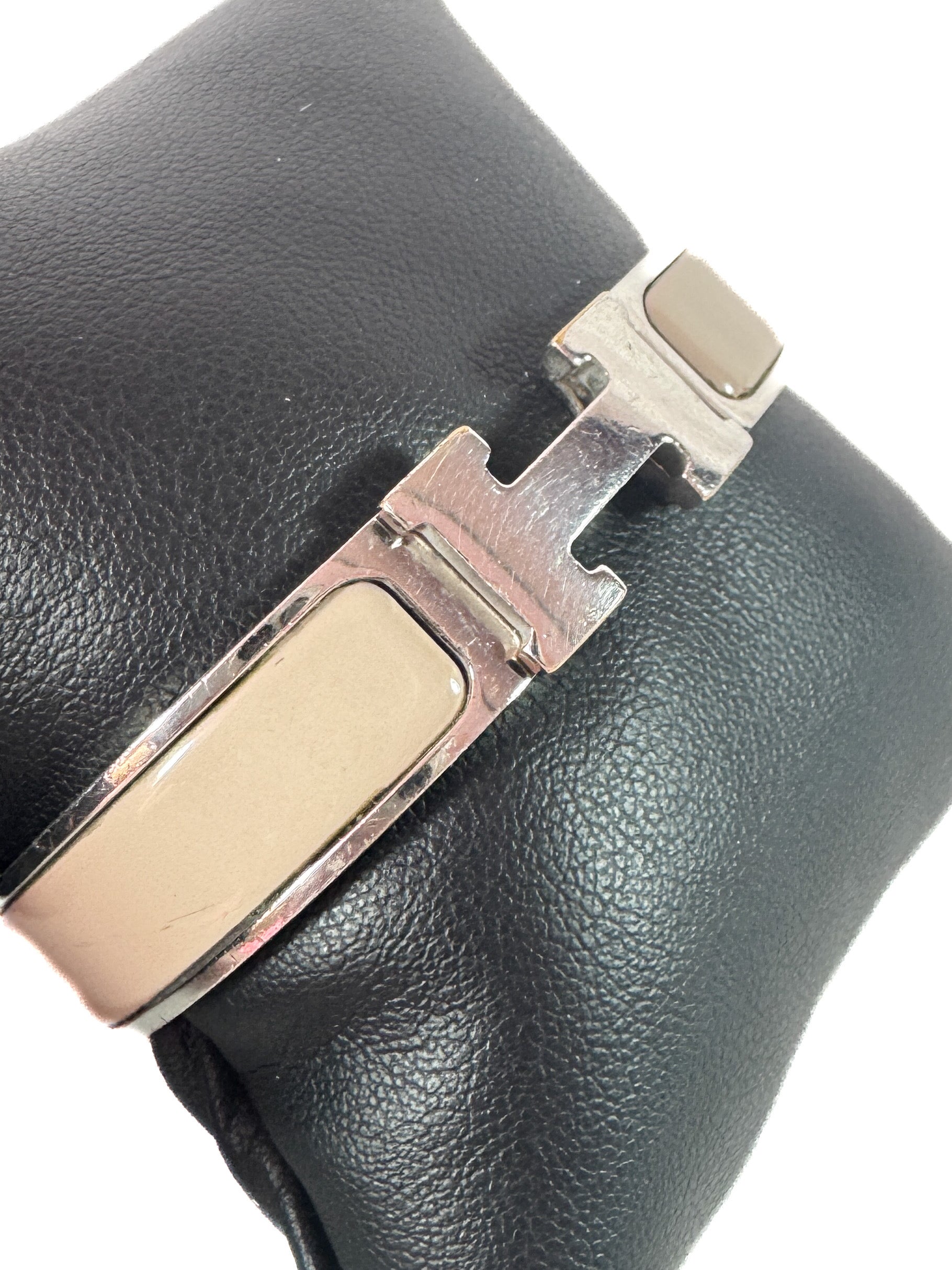 Hermès beige/silver Clic H bangle PM J