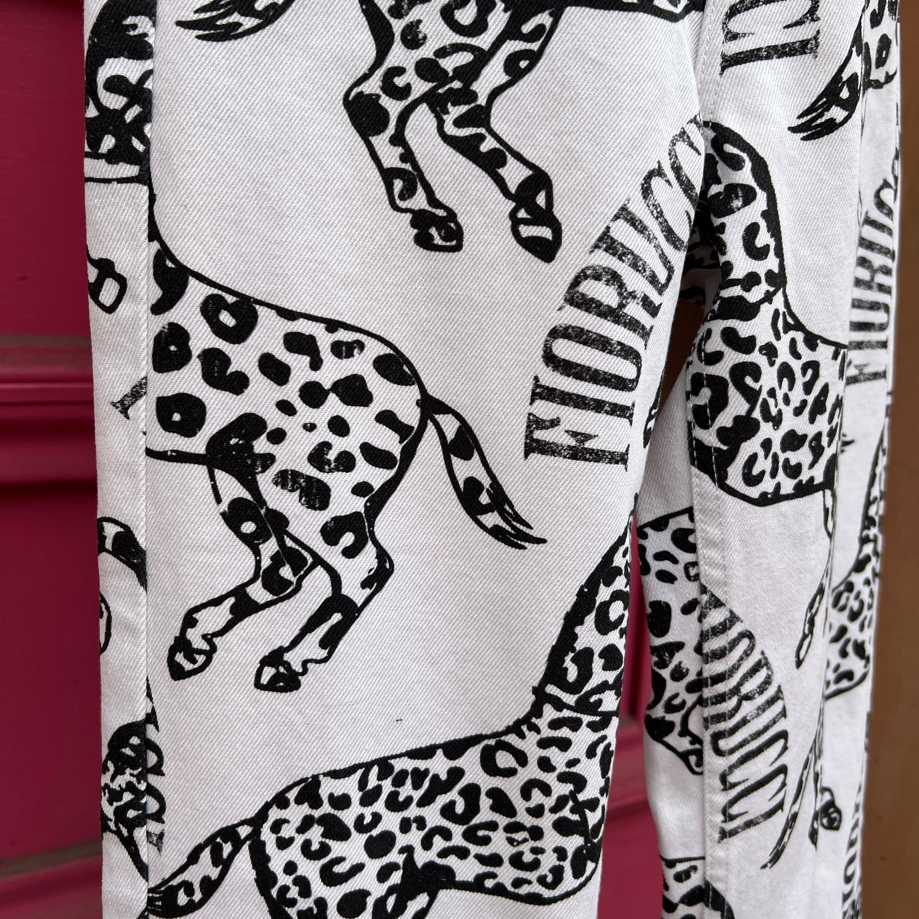 Fiorucci white black horse print jeans size 24 (00)