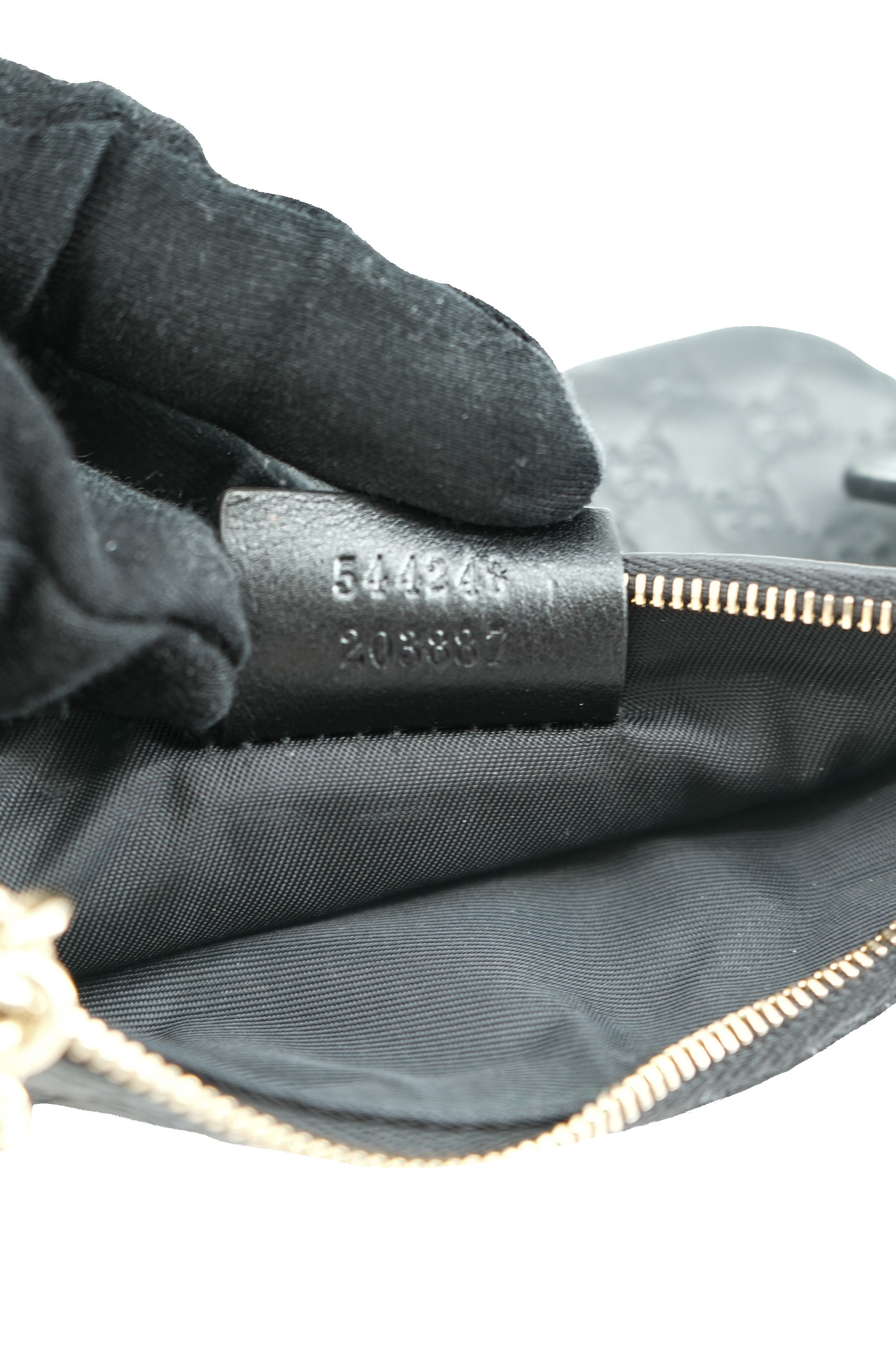 Gucci black leather Guccissima key pouch 544248 205887