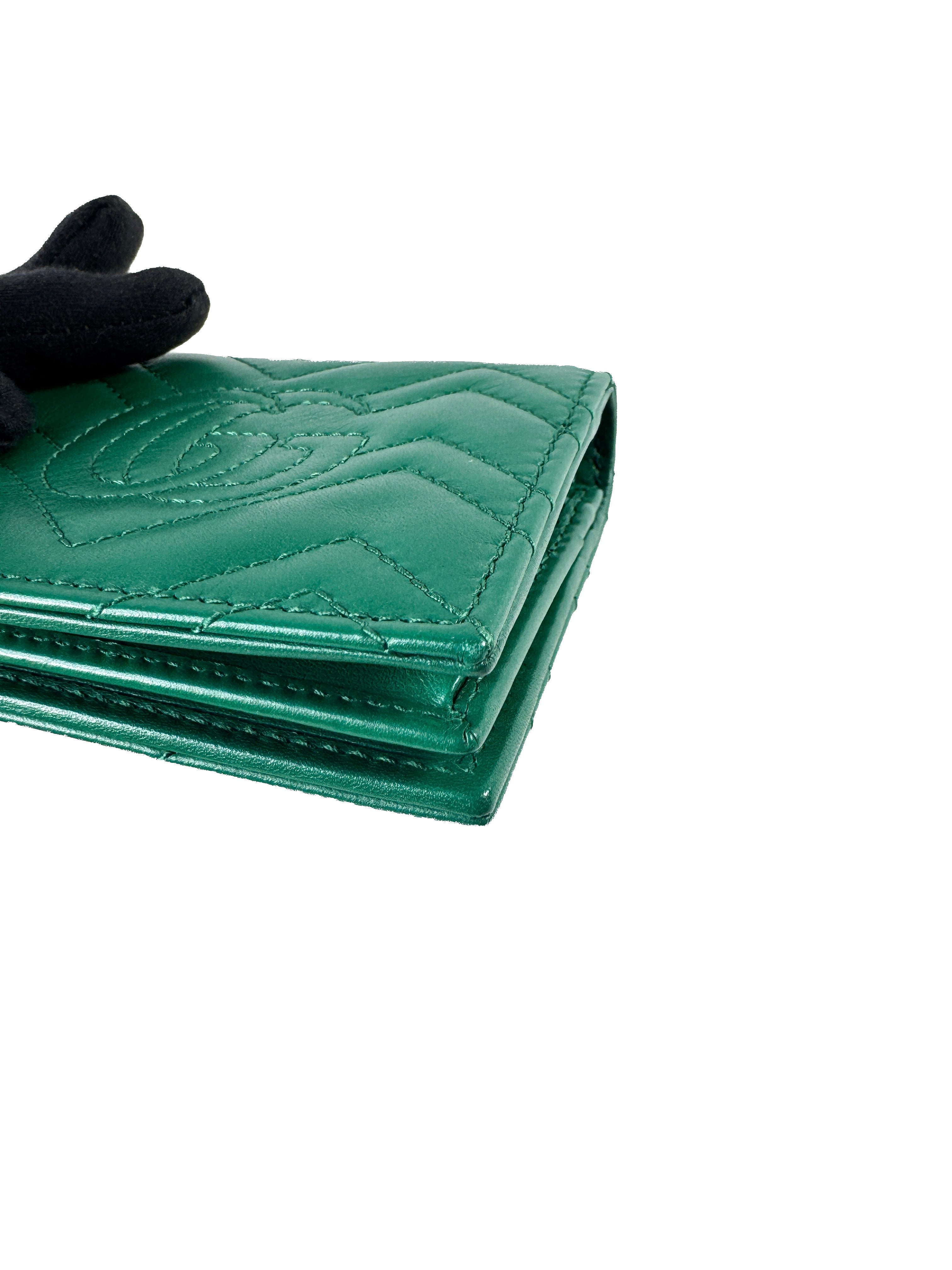 Gucci green GG calfskin Marmont Matelasse compact wallet 466492-525040
