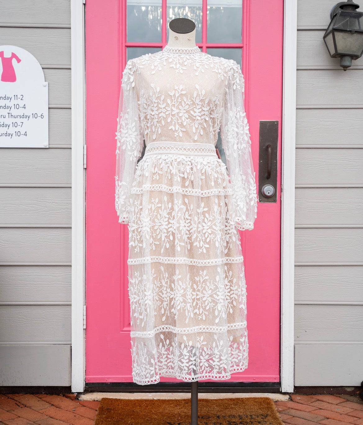Ivy City Co white Sicily dress size 16 NWT