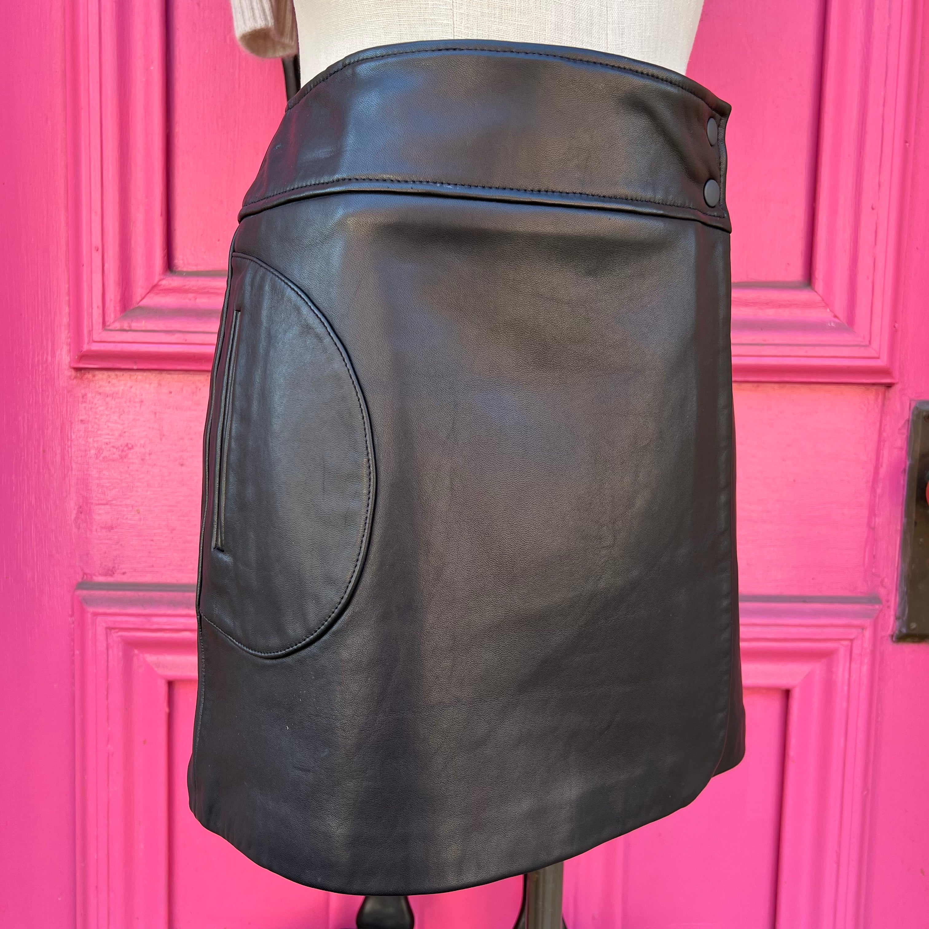 Theory black leather skirt size 12 NWT