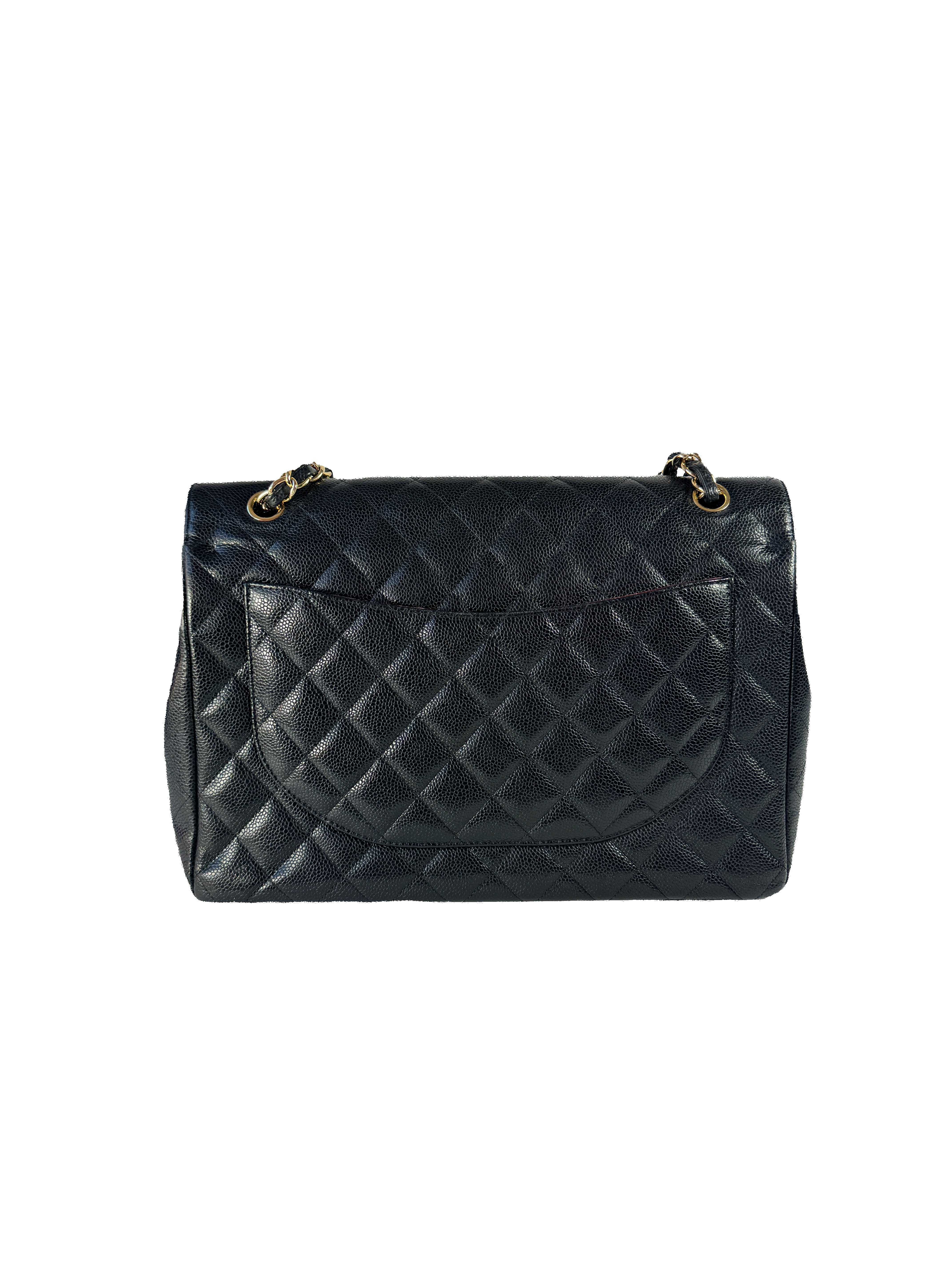 Chanel black maxi double flap Caviar 15369670
