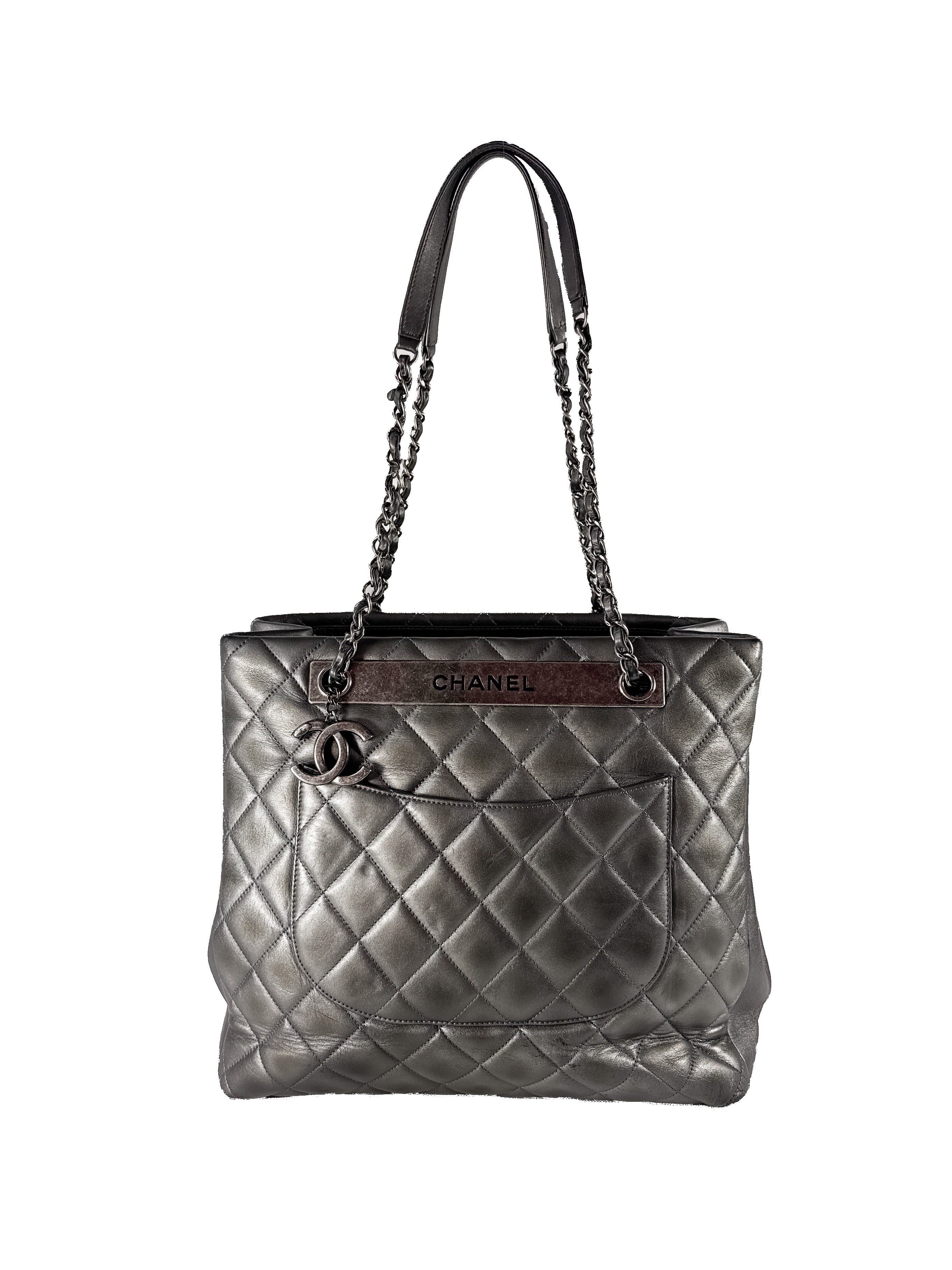 Chanel dark silver quilted large trendy shopping tote  21647644