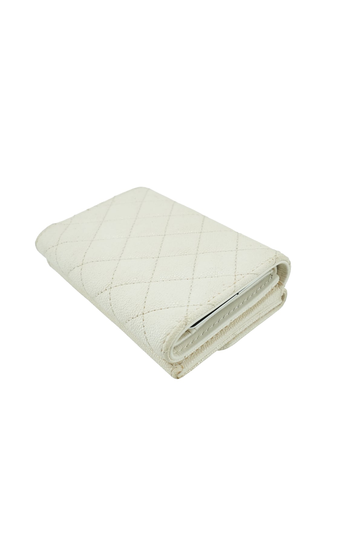 Chanel off white leather Boy compact wallet 28705204