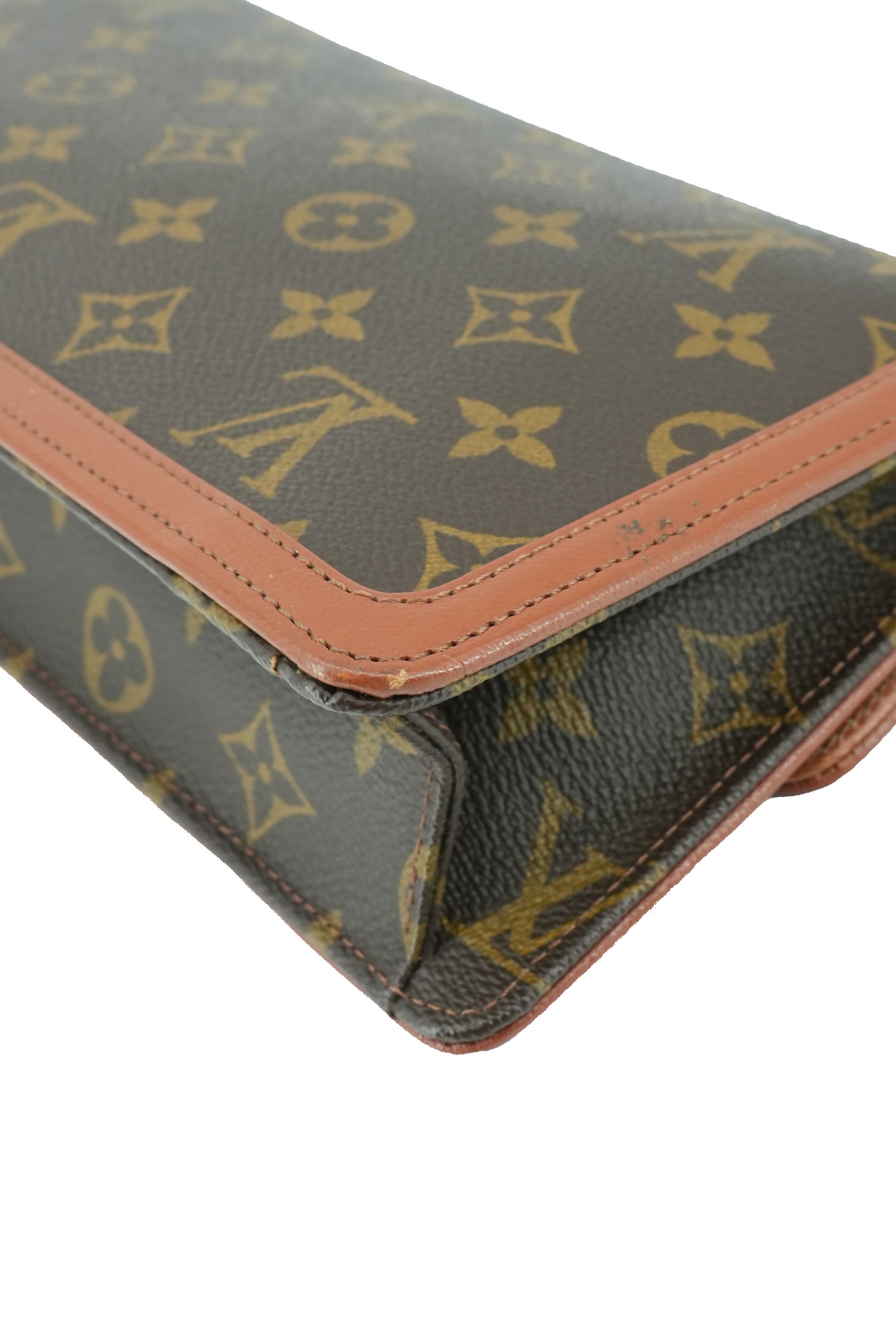 Louis Vuitton monogram Dame clutch 843