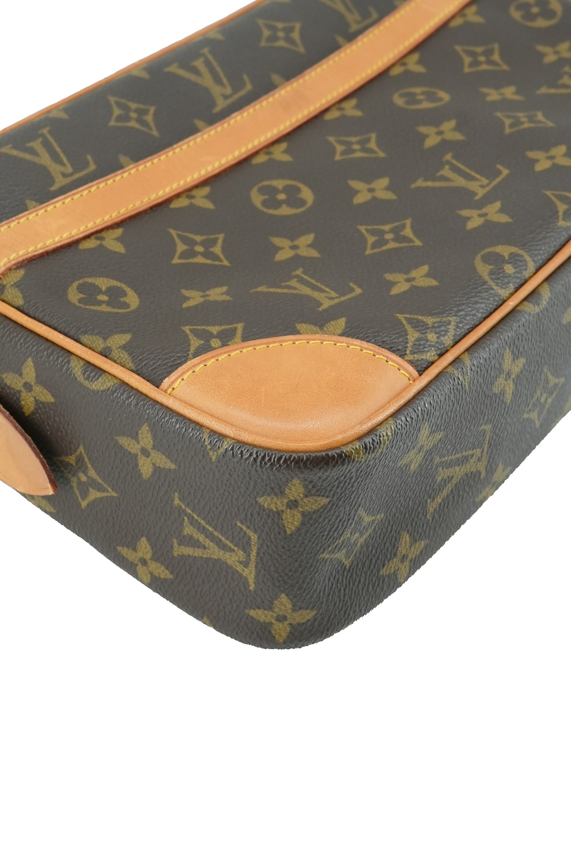 Louis Vuitton monogram Compiegne 28 clutch 8901 SL