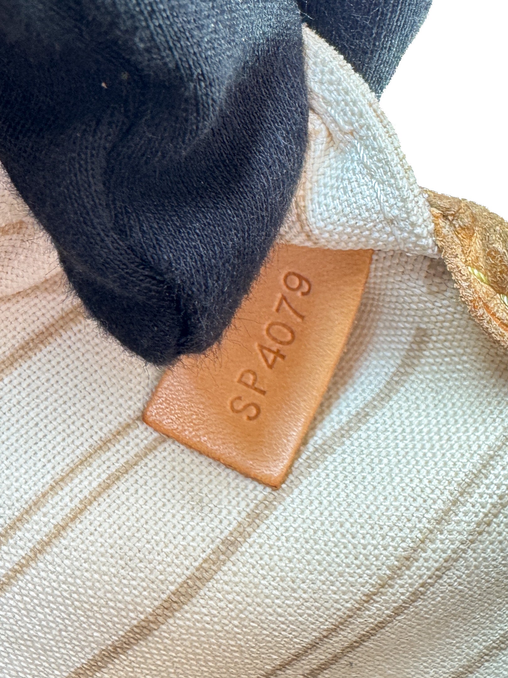 Louis Vuitton damier azur neverfull MM SP4079