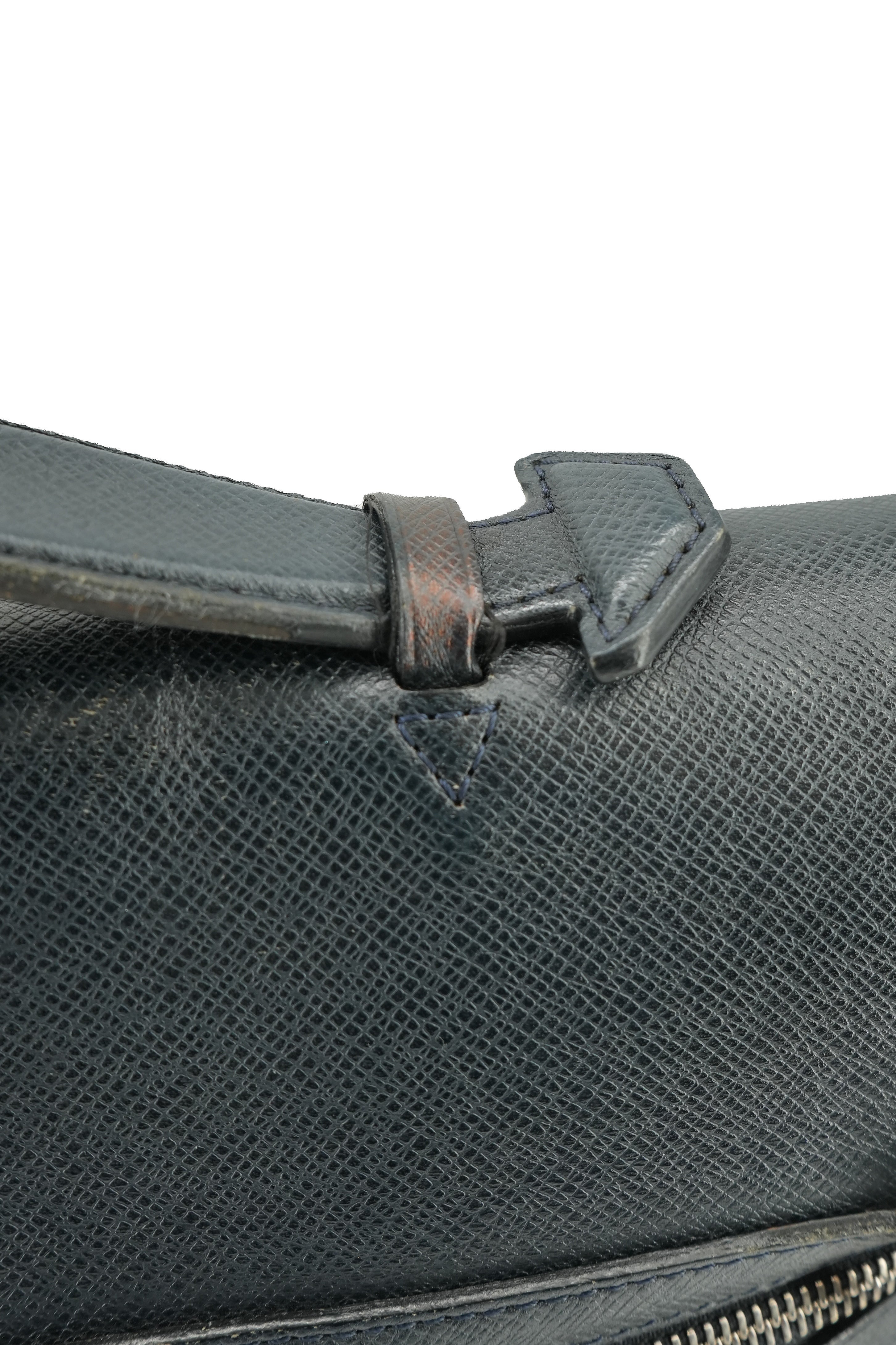 Louis Vuitton navy taiga leather briefcase RI1112