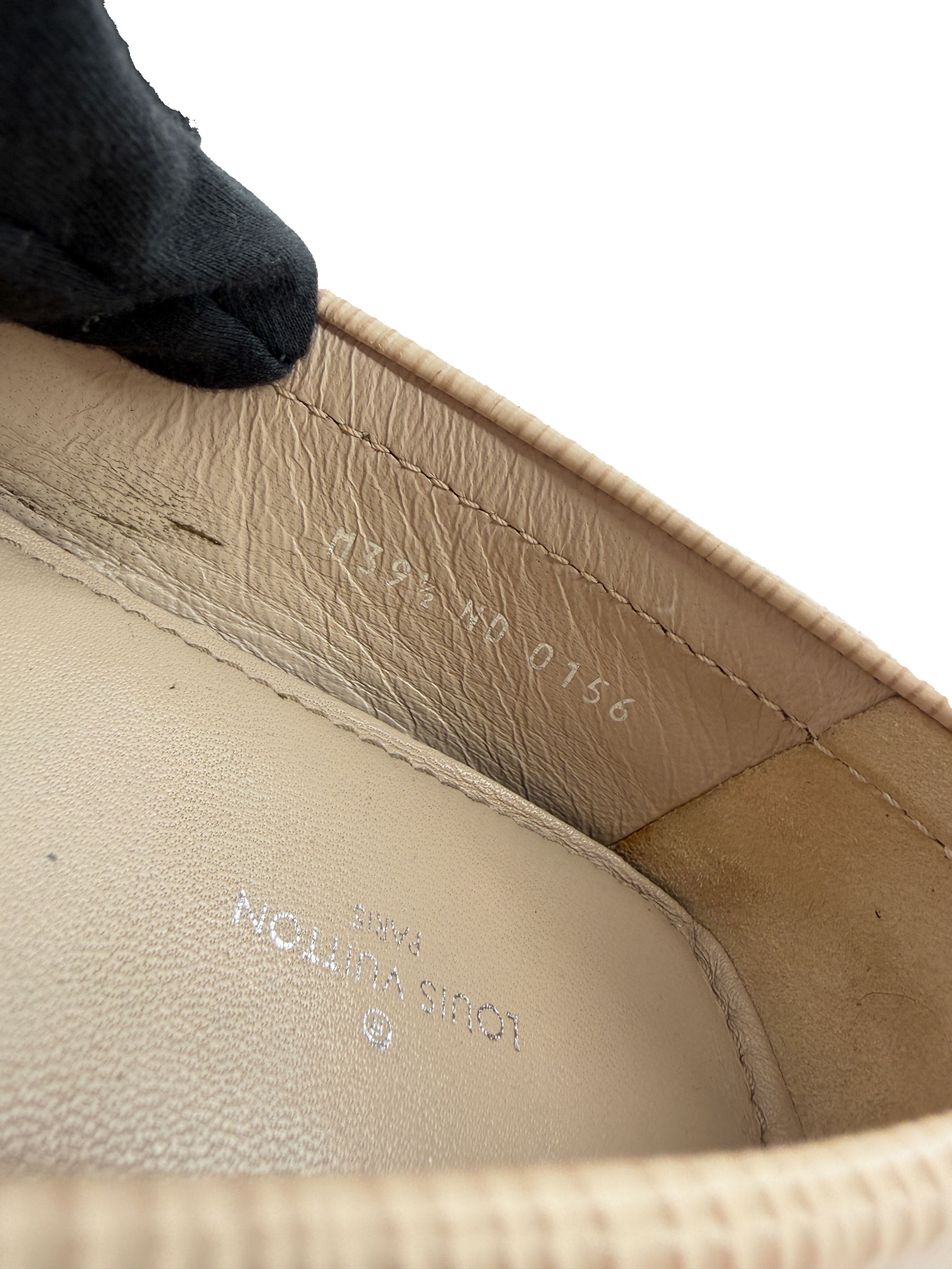 Louis Vuitton beige epi leather driving loafers size 39.5 ND0156