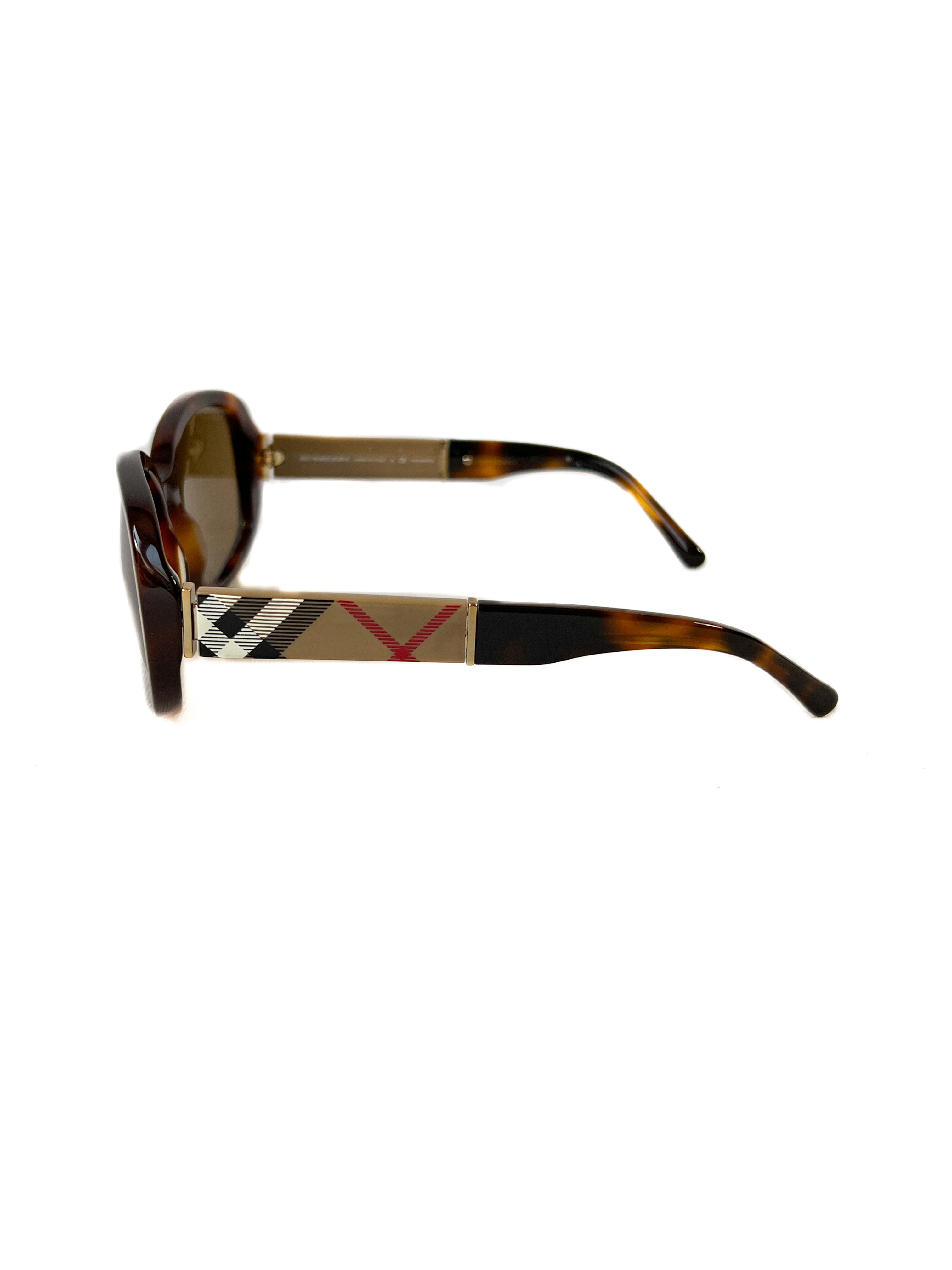 Burberry tortoise and plaid sunglasses B4159
