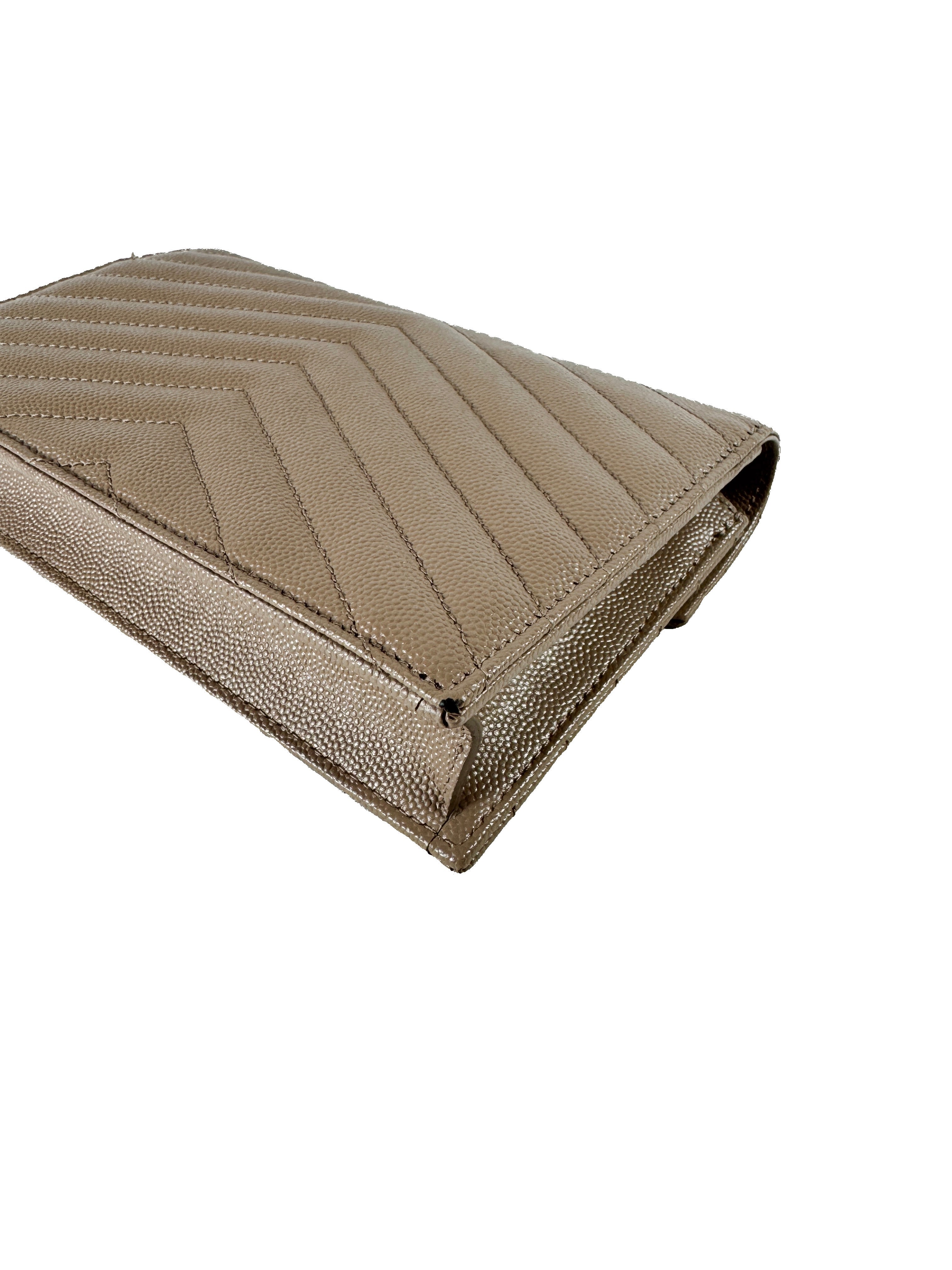 Saint Laurent chevron Cassandre grain de poudre chain wallet dark beige YBL695108 0822