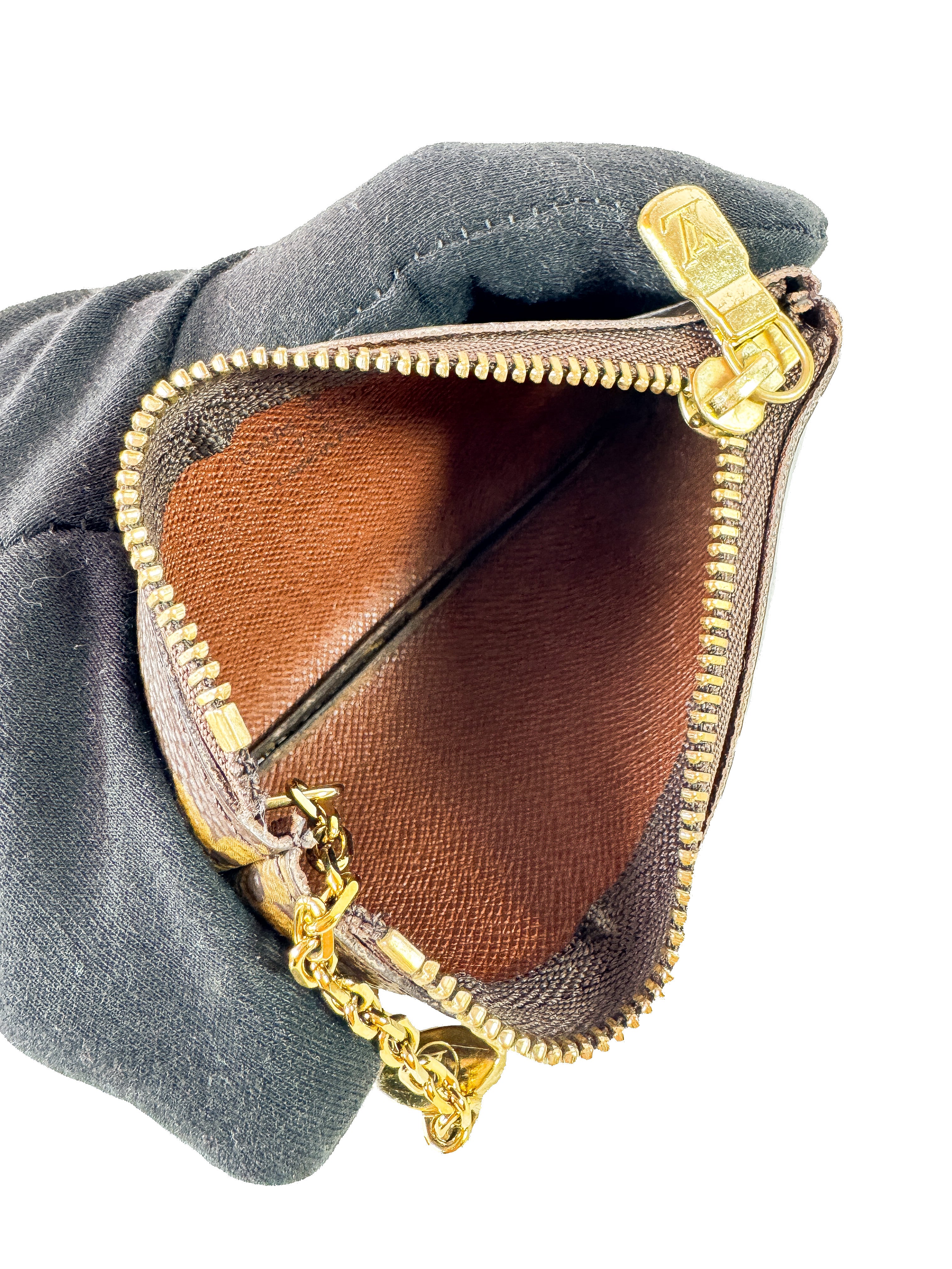 Louis Vuitton monogram key pouch CT0231