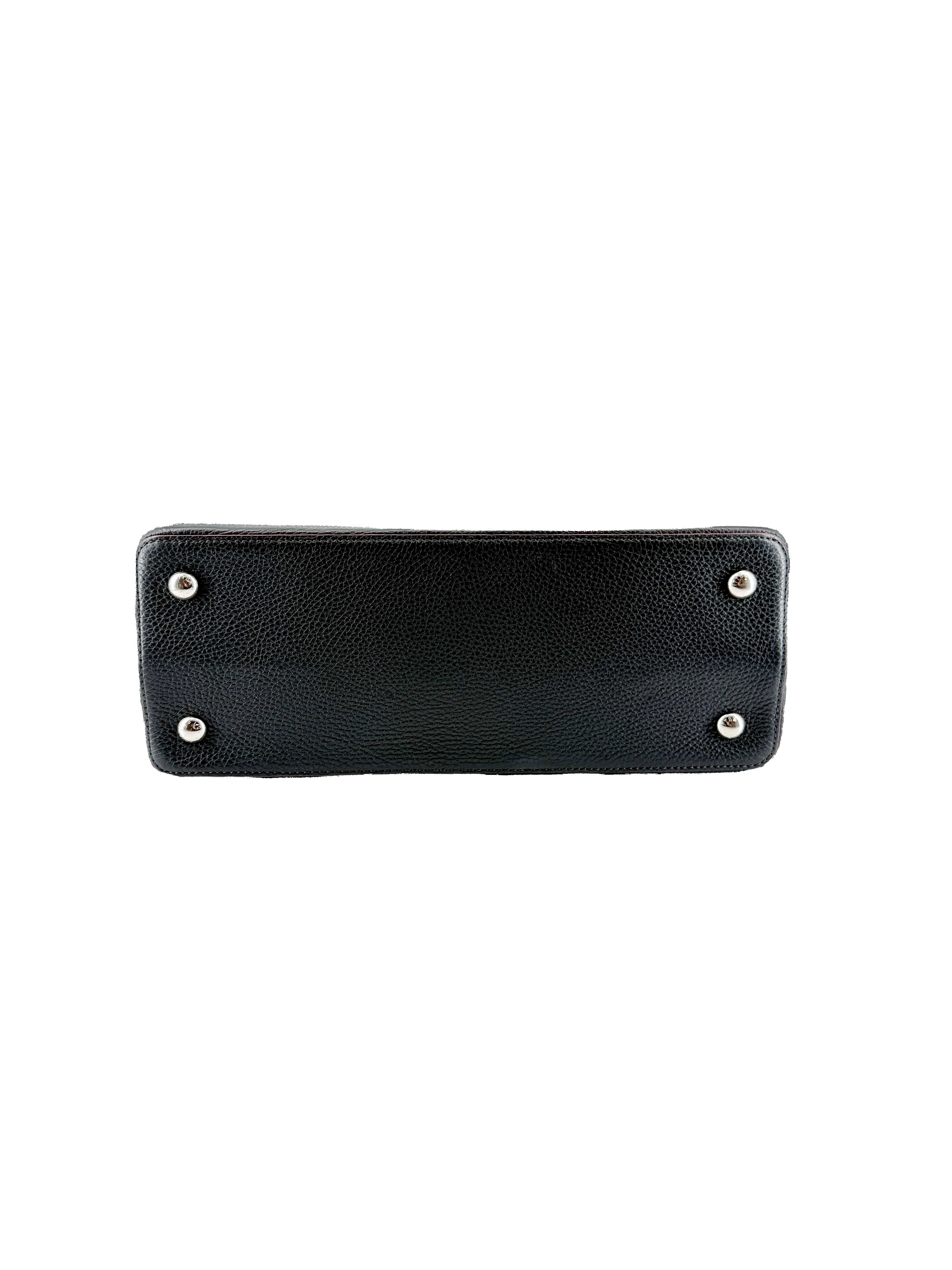 Louis Vuitton black leather Capucines Bag MM AR1105