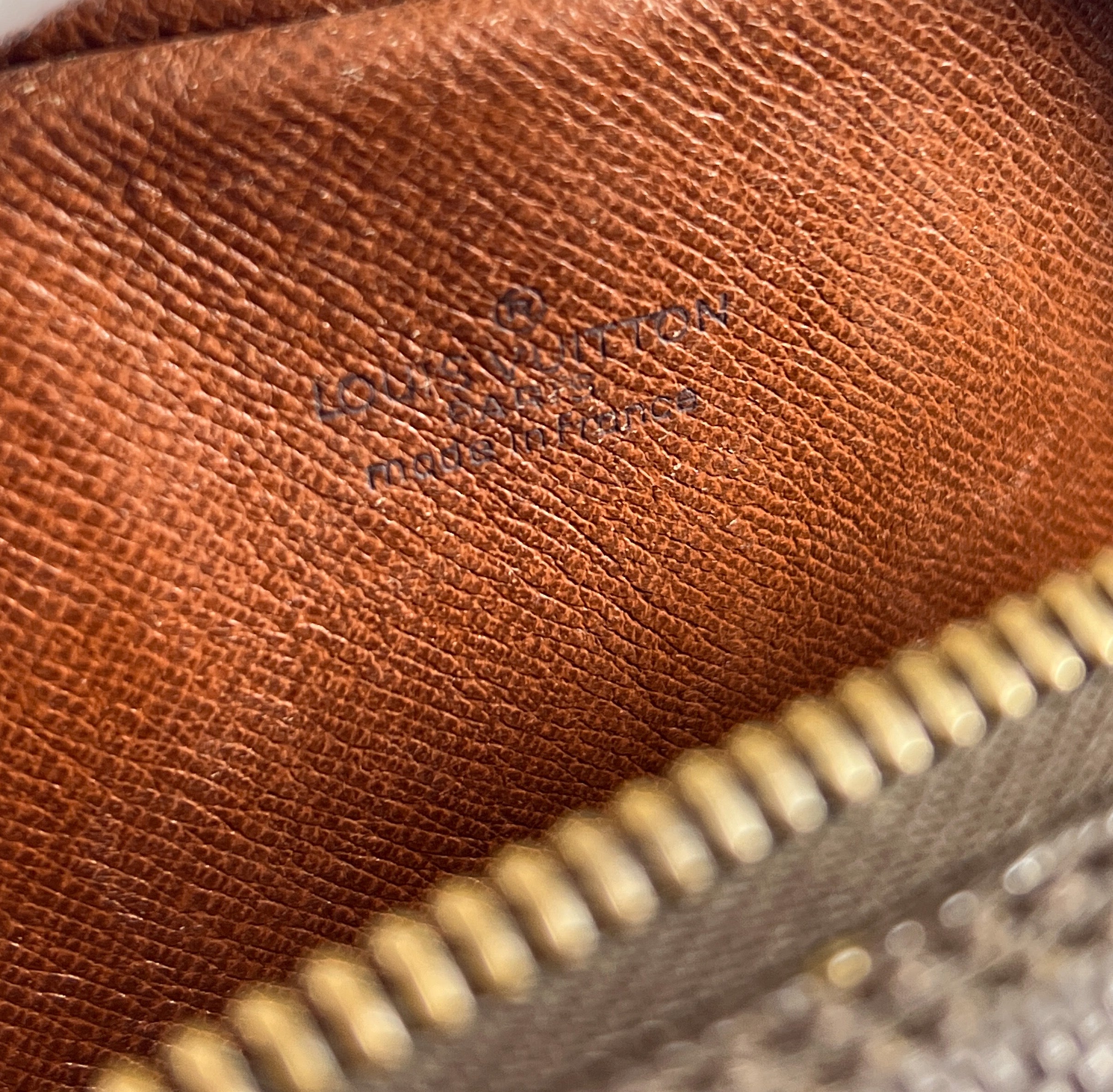 Louis Vuitton vintage mini amazon monogram crossbody 874 TH