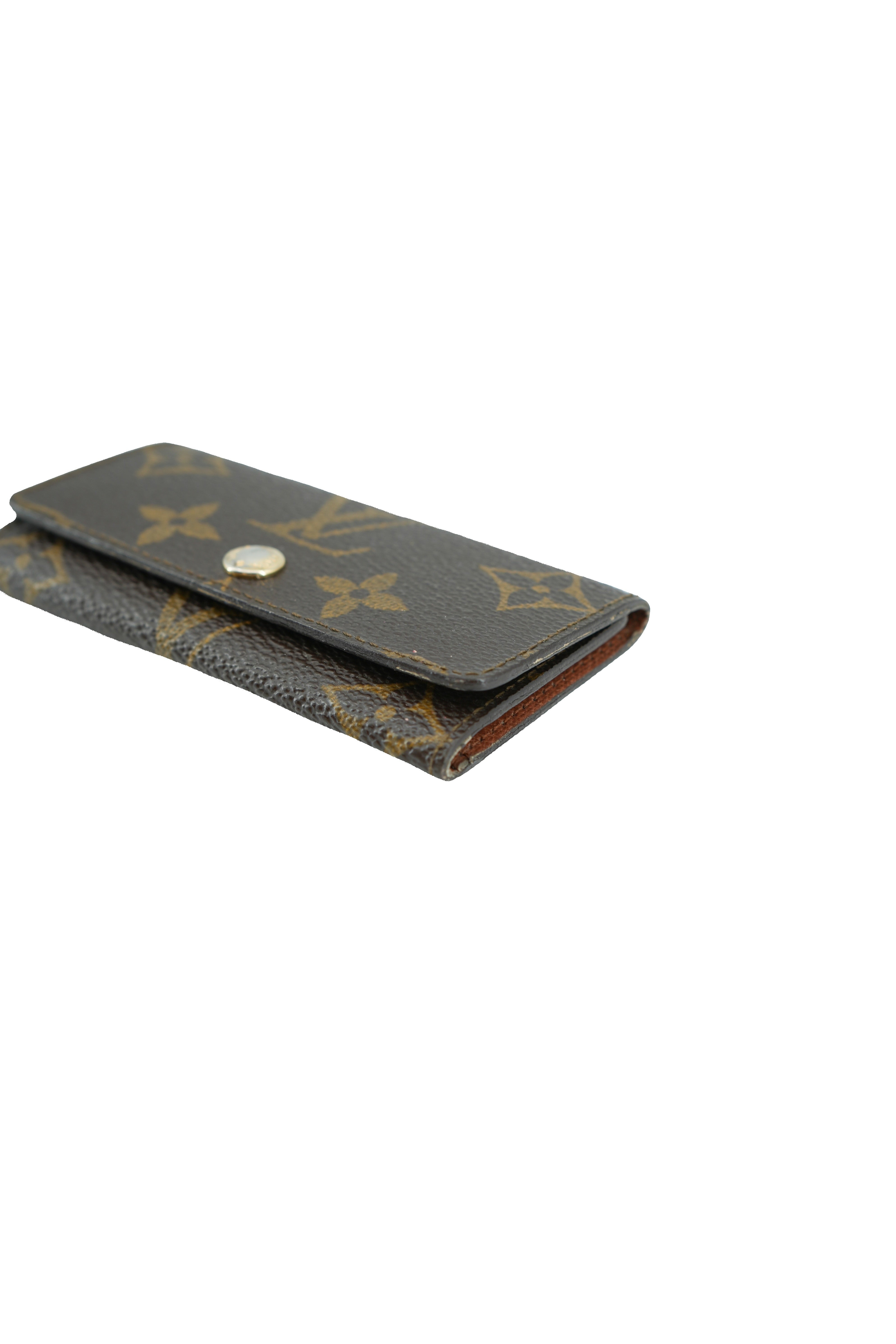 Louis Vuitton monogram 4 key holder 388