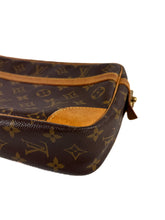 Louis Vuitton vintage monogram converted clutch crossbody SL0922